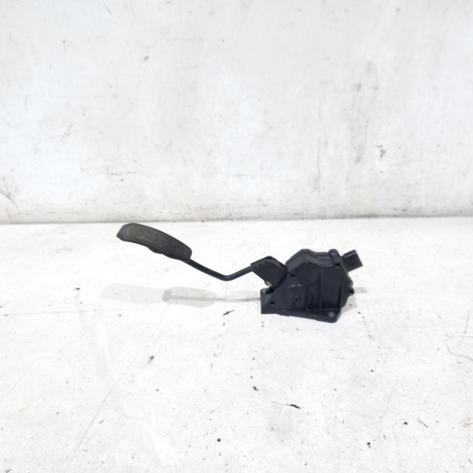 2007 Toyota Rav4 Pedal Assembly View Auto part Pedal Assembly Toyota Rav4 2007