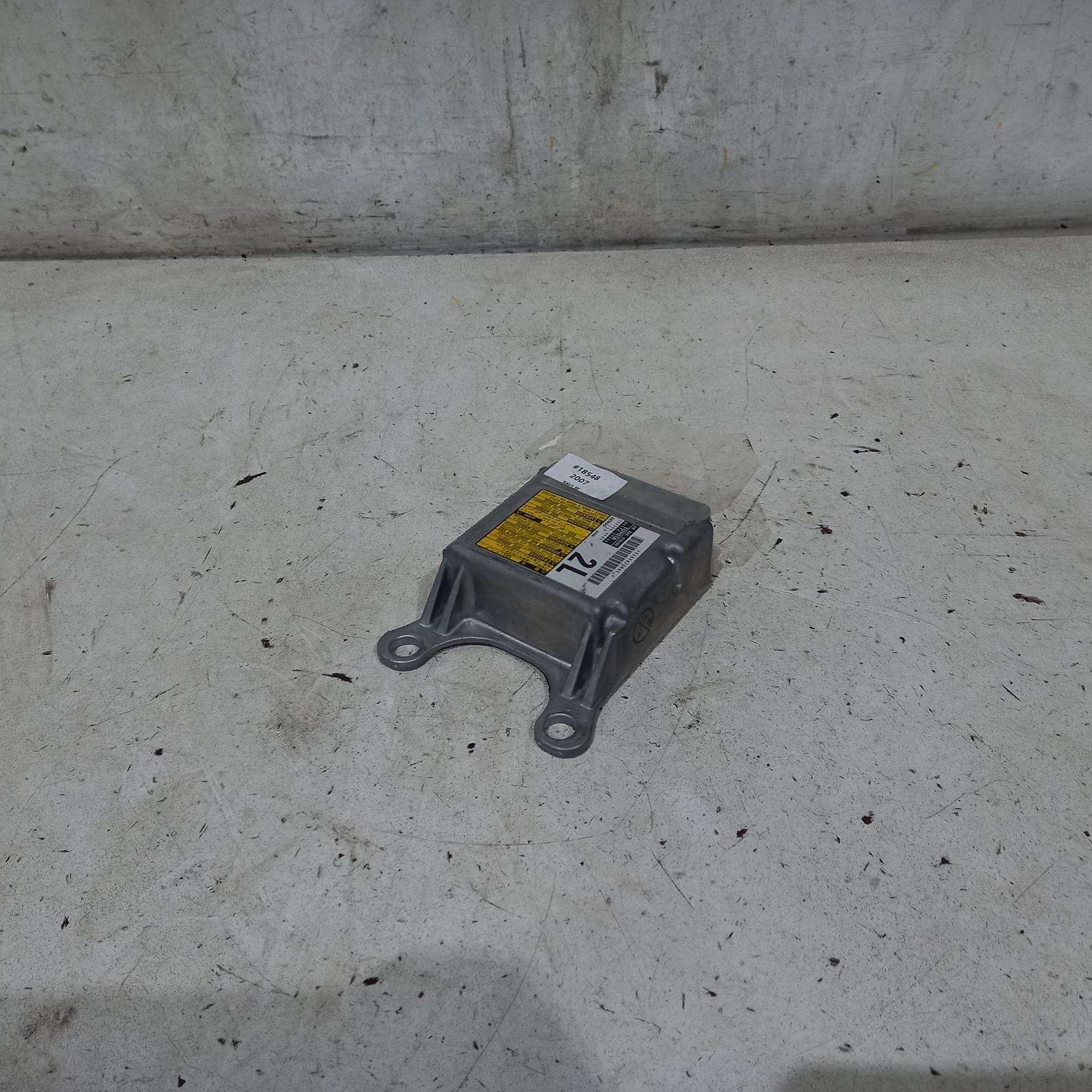 2007 Toyota Rav4 Airbag Module/Sensor View Auto part Airbag Module/Sensor Toyota Rav4 2007