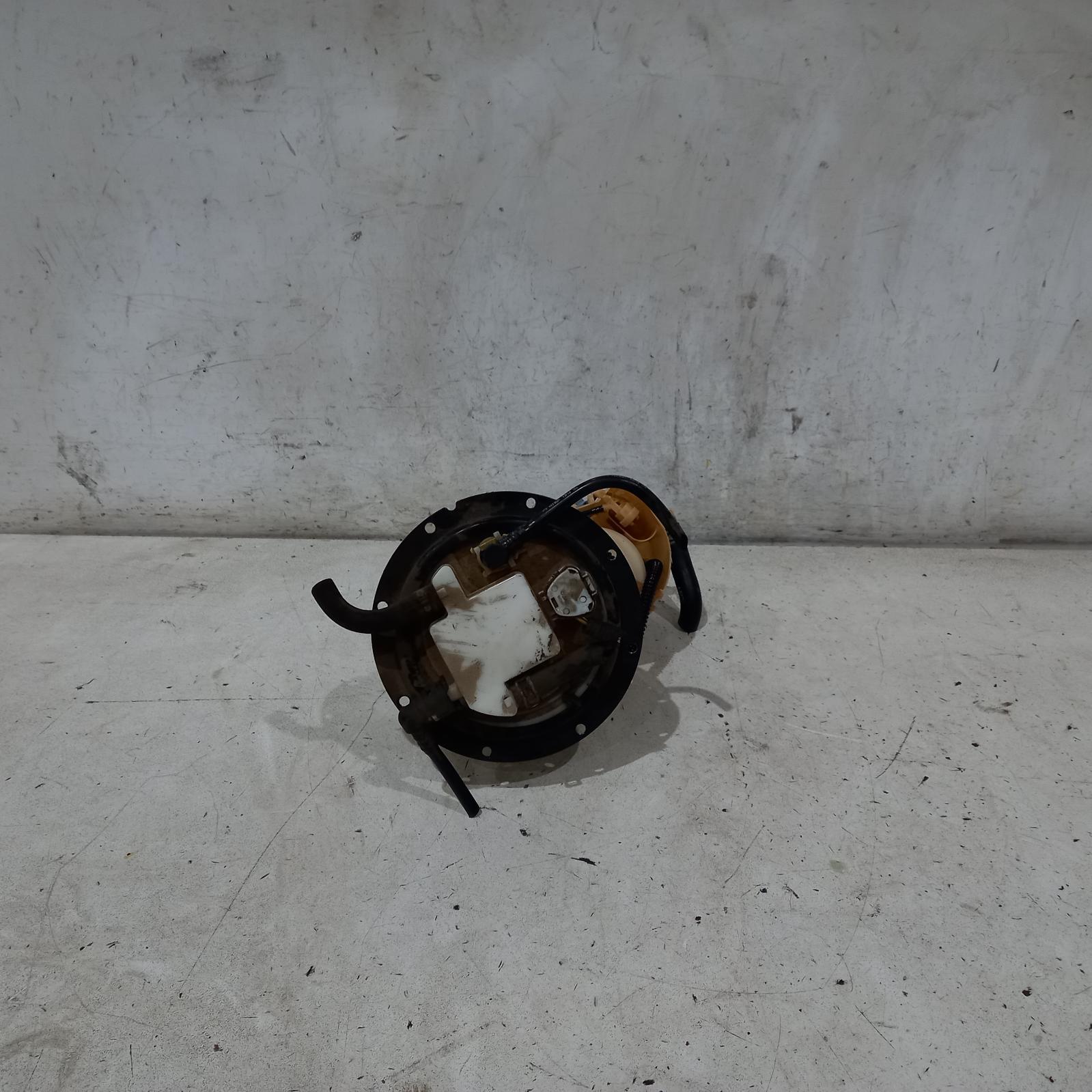 View Auto part Fuel Pump Toyota Rav4 2007