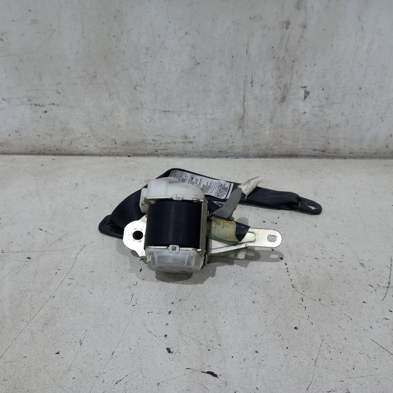 View Auto part Seatbelt/Stalk Toyota Rav4 2007