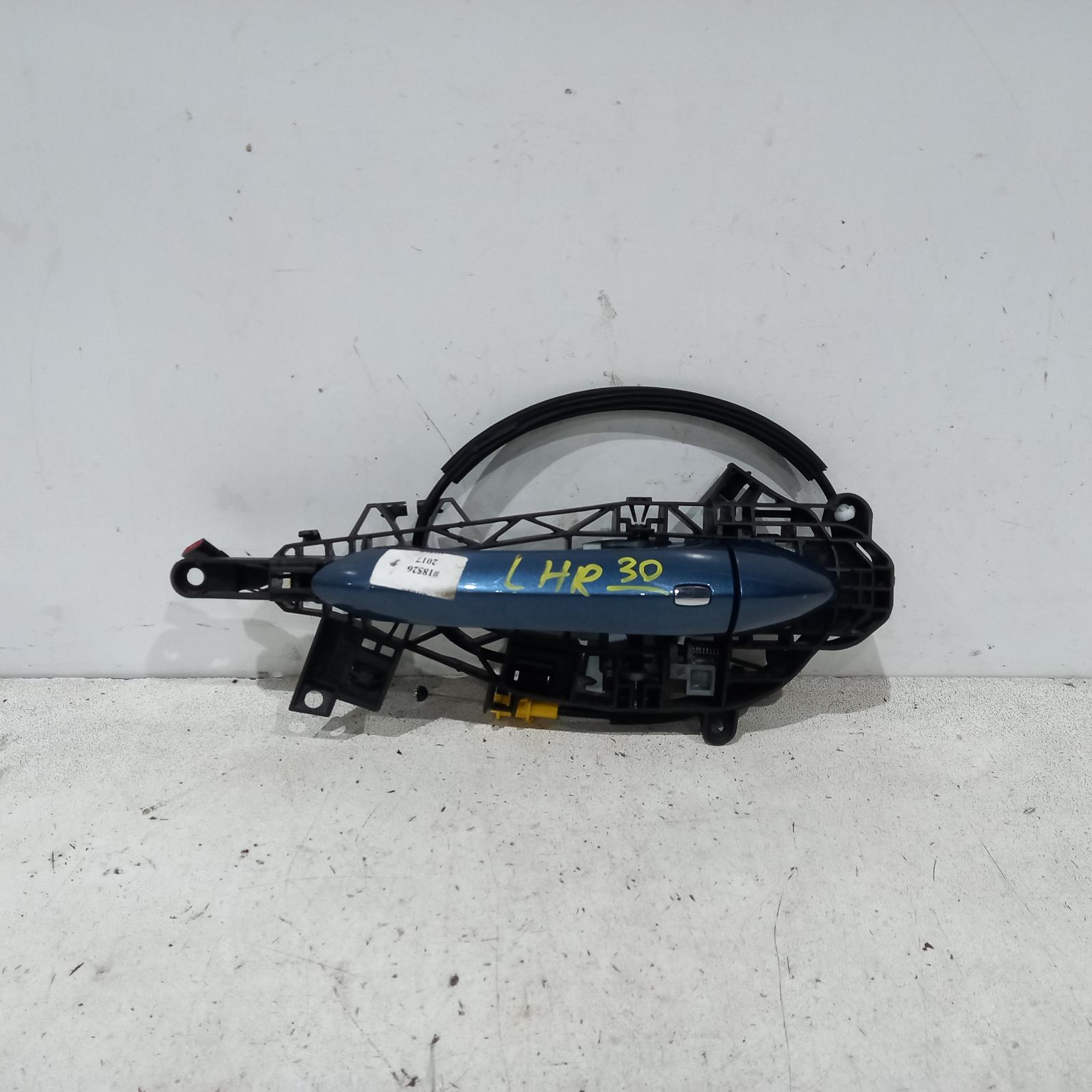 View Auto part Door Handle Holden Astra 2017