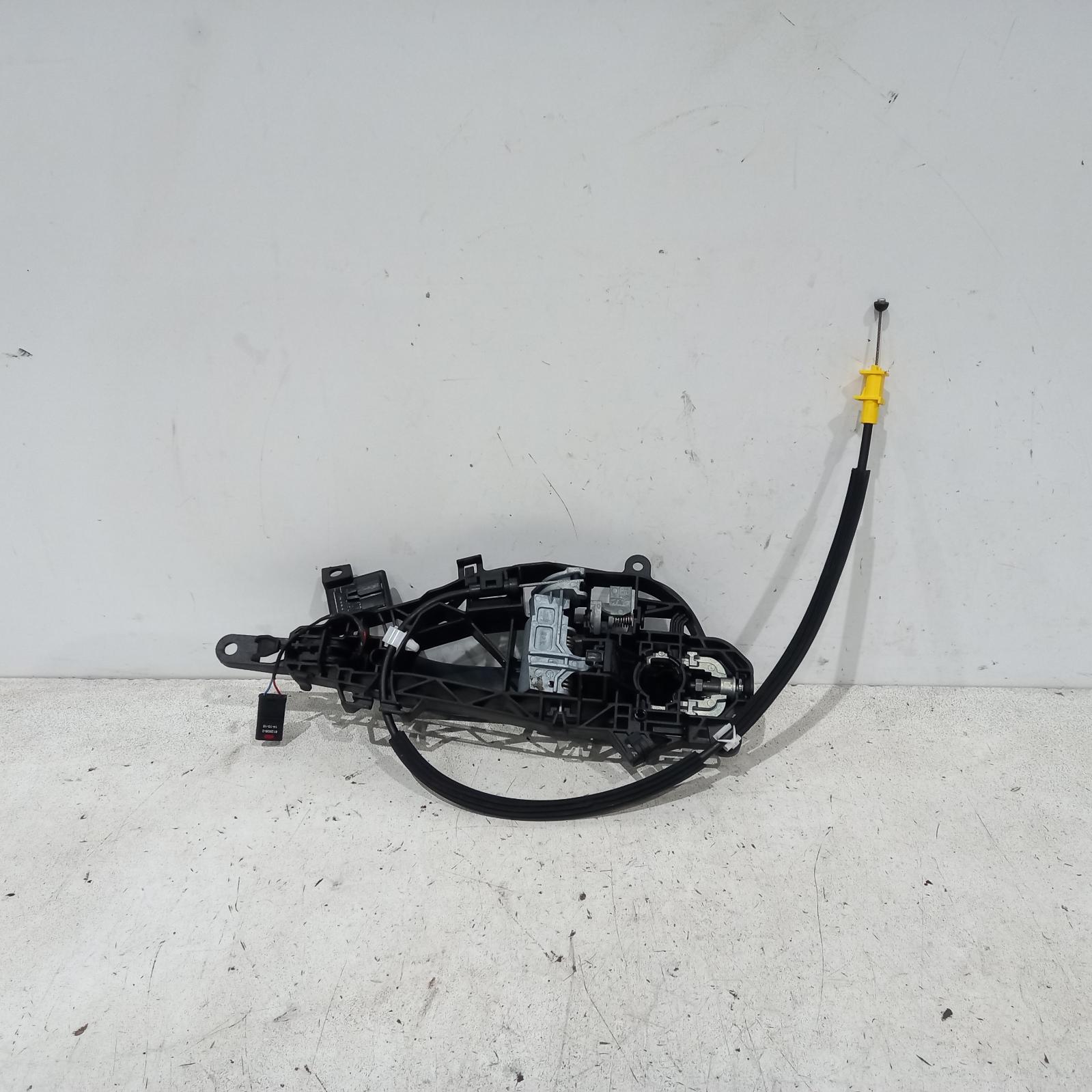 View Auto part Door Handle Holden Astra 2017