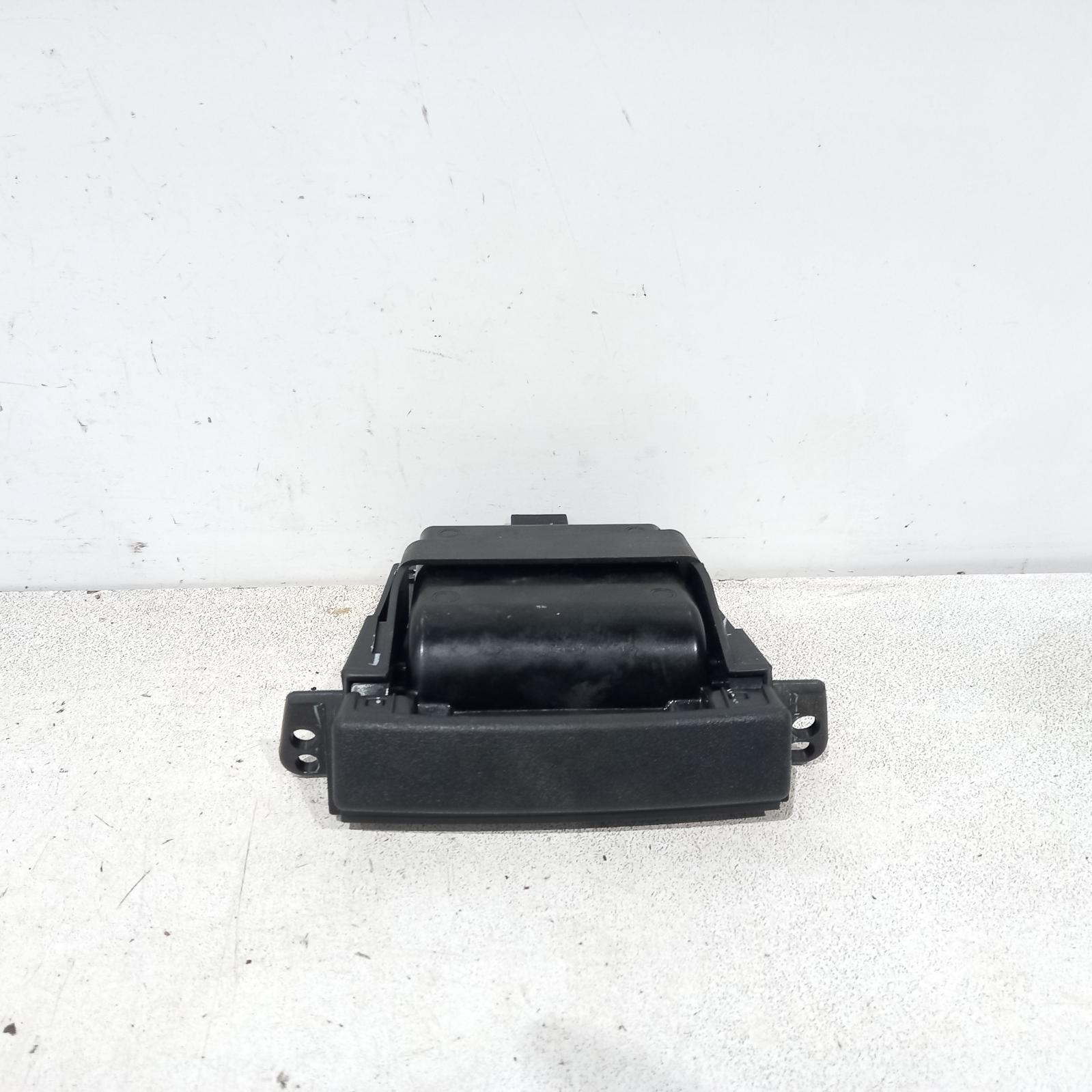 View Auto part Ashtray Toyota Hilux 2008