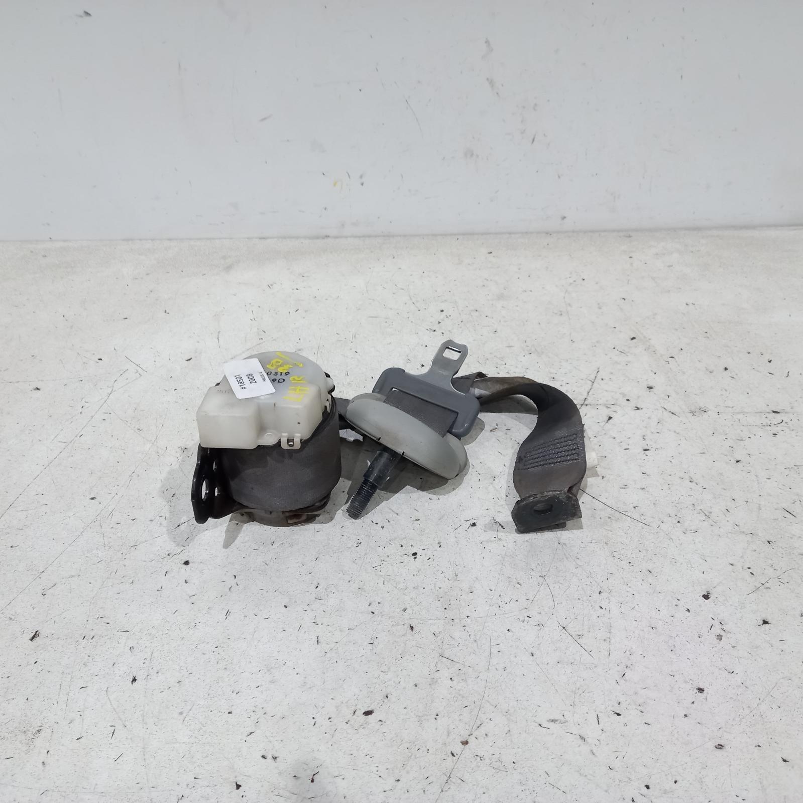 View Auto part Seatbelt/Stalk Toyota Hilux 2008