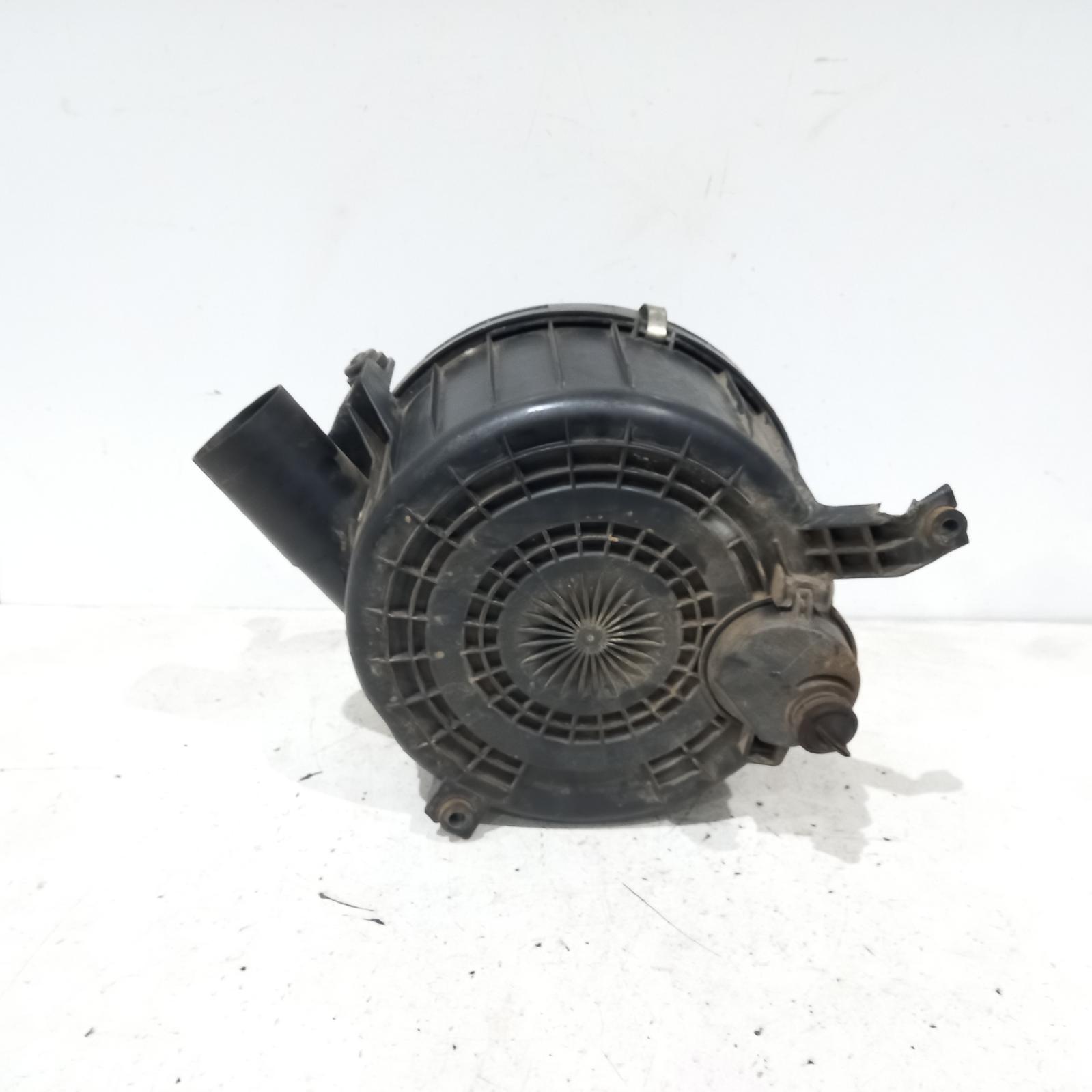 View Auto part Air Cleaner/Box Toyota Hilux 2008