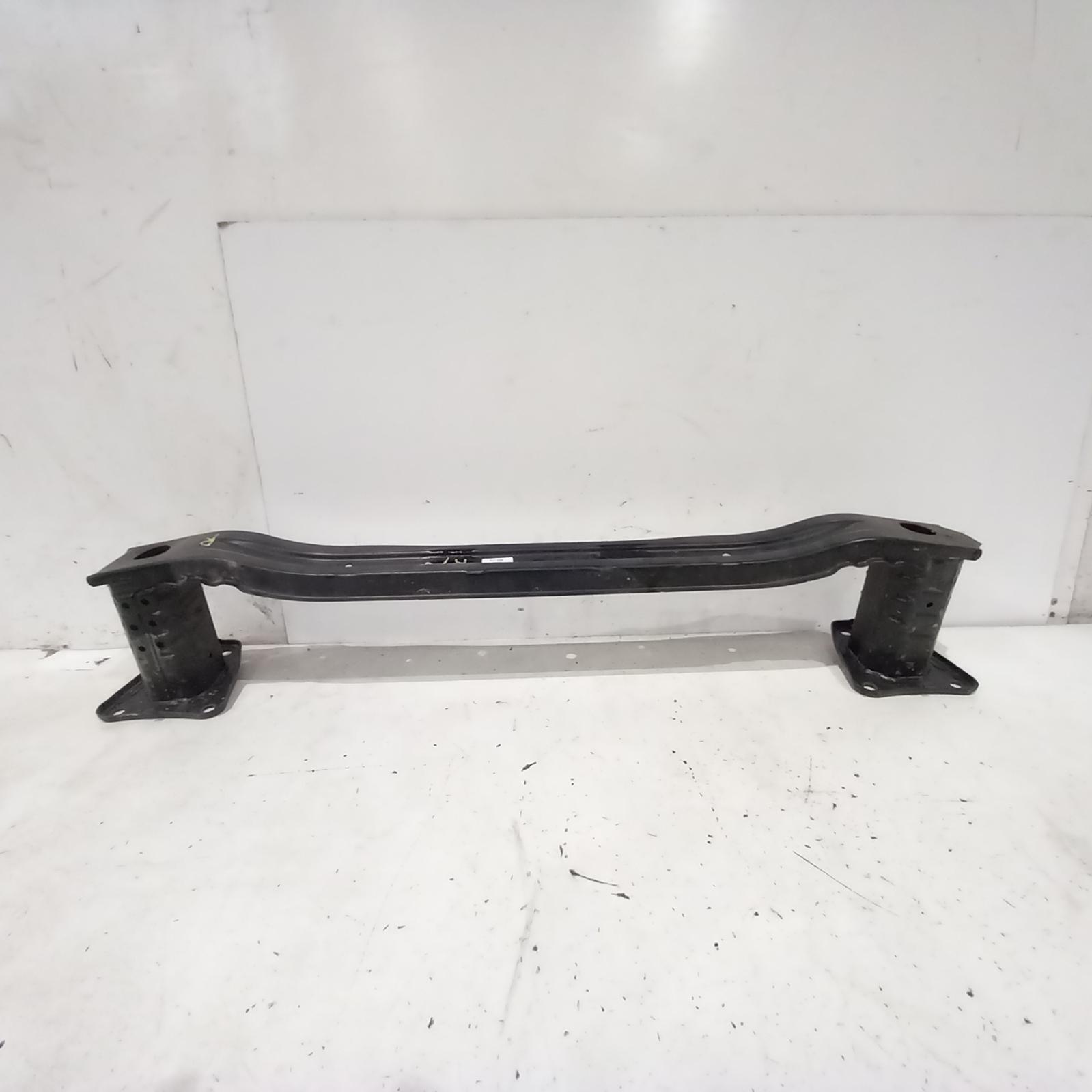 View Auto part R/Bar Bracket/Reinfo Toyota Corolla 2018