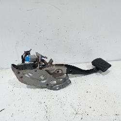 View Auto part Pedal Assembly Toyota Corolla 2018