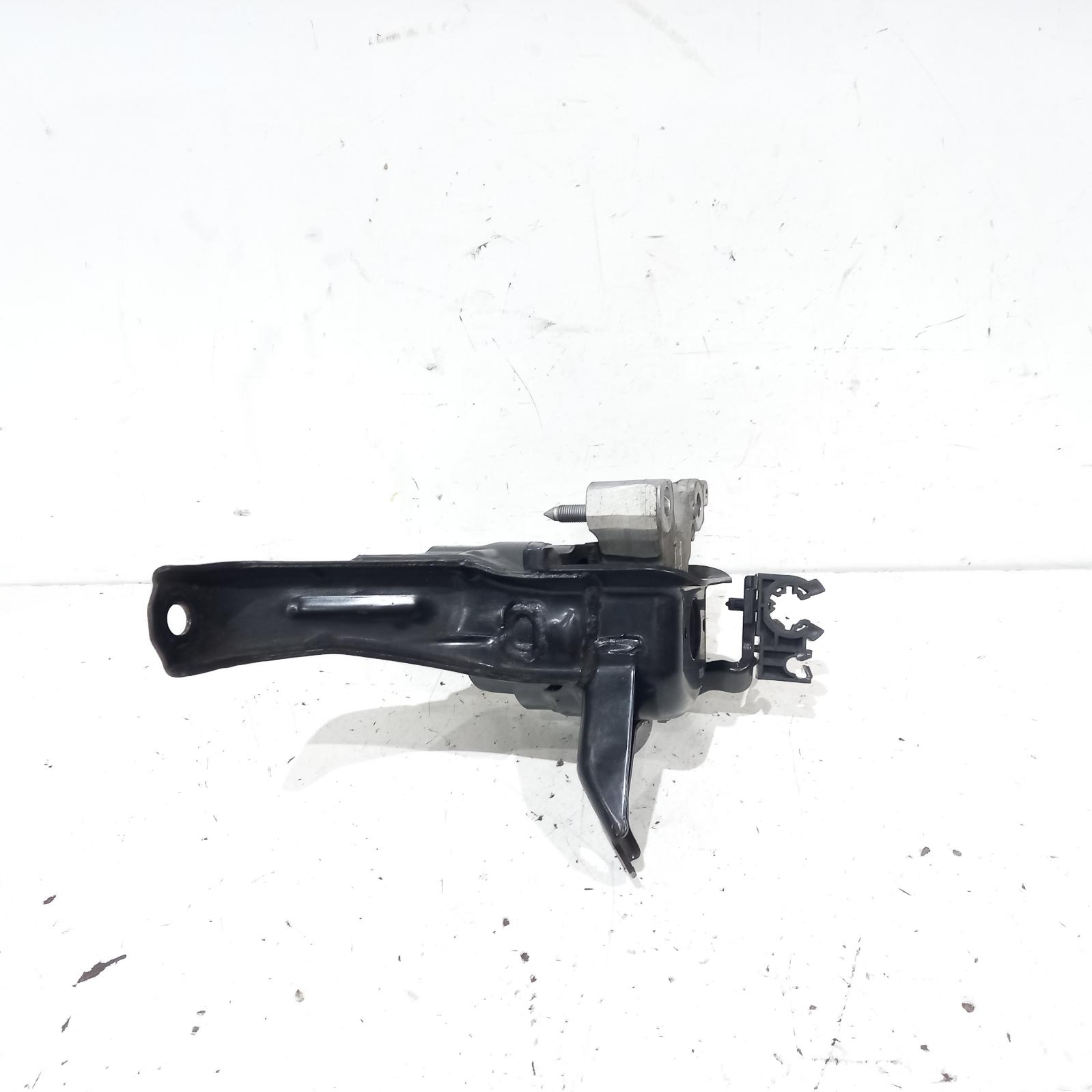 2018 Toyota Corolla Mount View Auto part Mount Toyota Corolla 2018