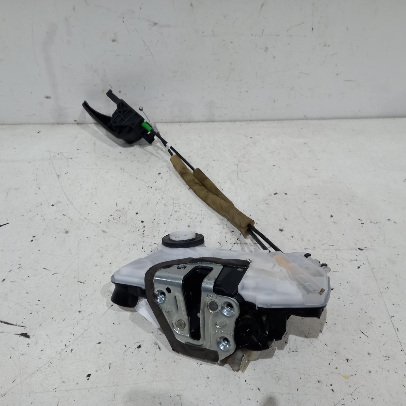 2018 Toyota Corolla Door/Boot/Gate Lock View Auto part Door/Boot/Gate Lock Toyota Corolla 2018