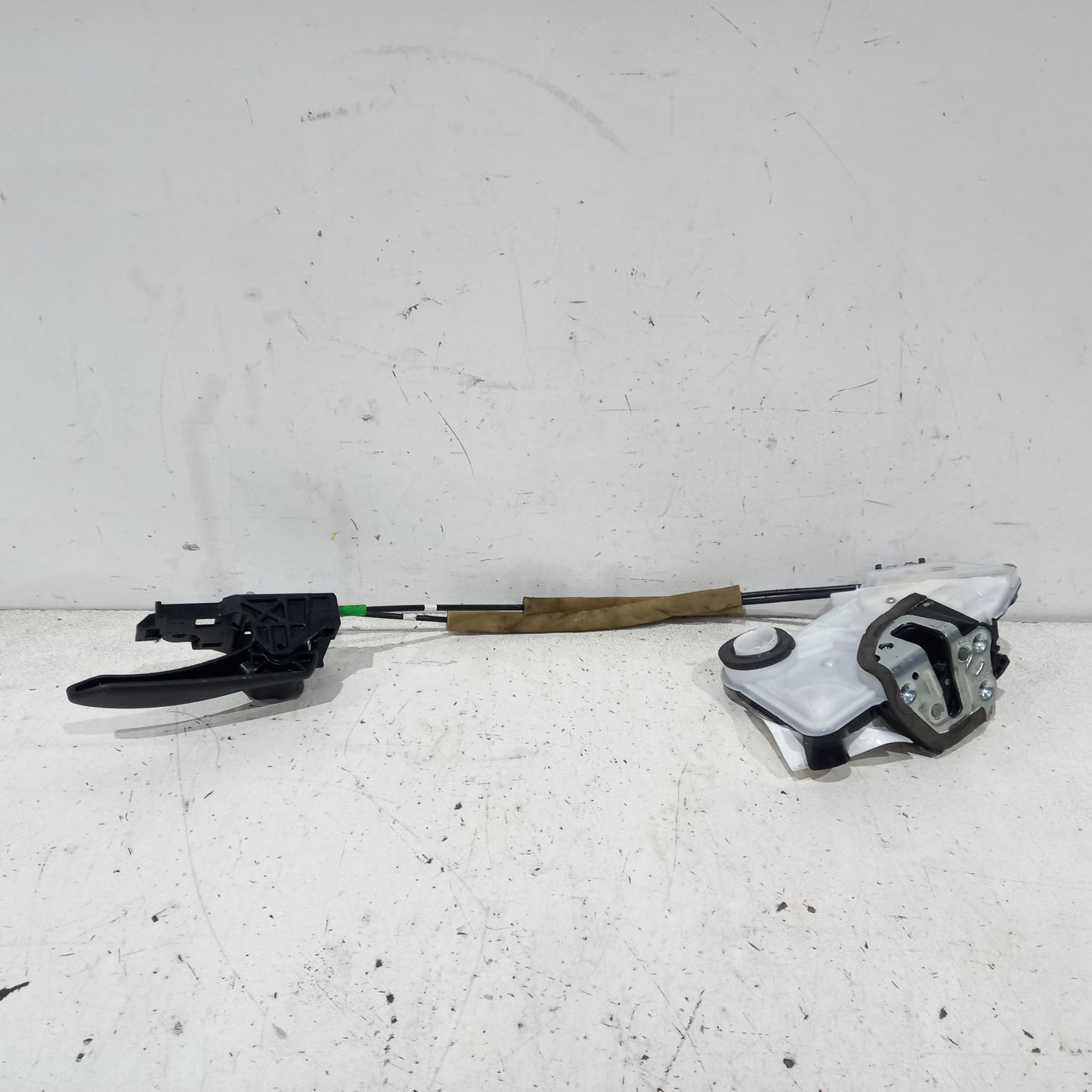 2018 Toyota Corolla Door/Boot/Gate Lock View Auto part Door/Boot/Gate Lock Toyota Corolla 2018