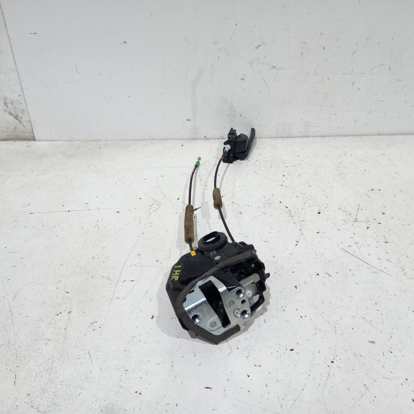 2018 Toyota Corolla Door/Boot/Gate Lock View Auto part Door/Boot/Gate Lock Toyota Corolla 2018