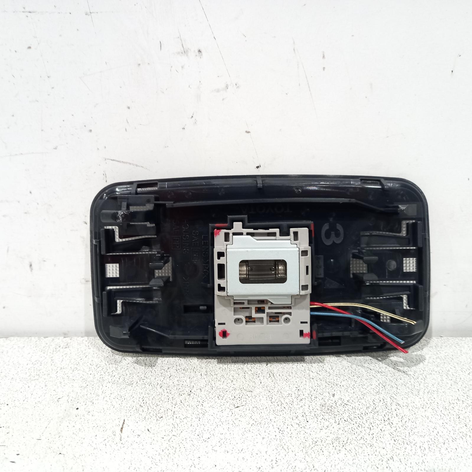 2018 Toyota Corolla Courtesy Light View Auto part Courtesy Light Toyota Corolla 2018