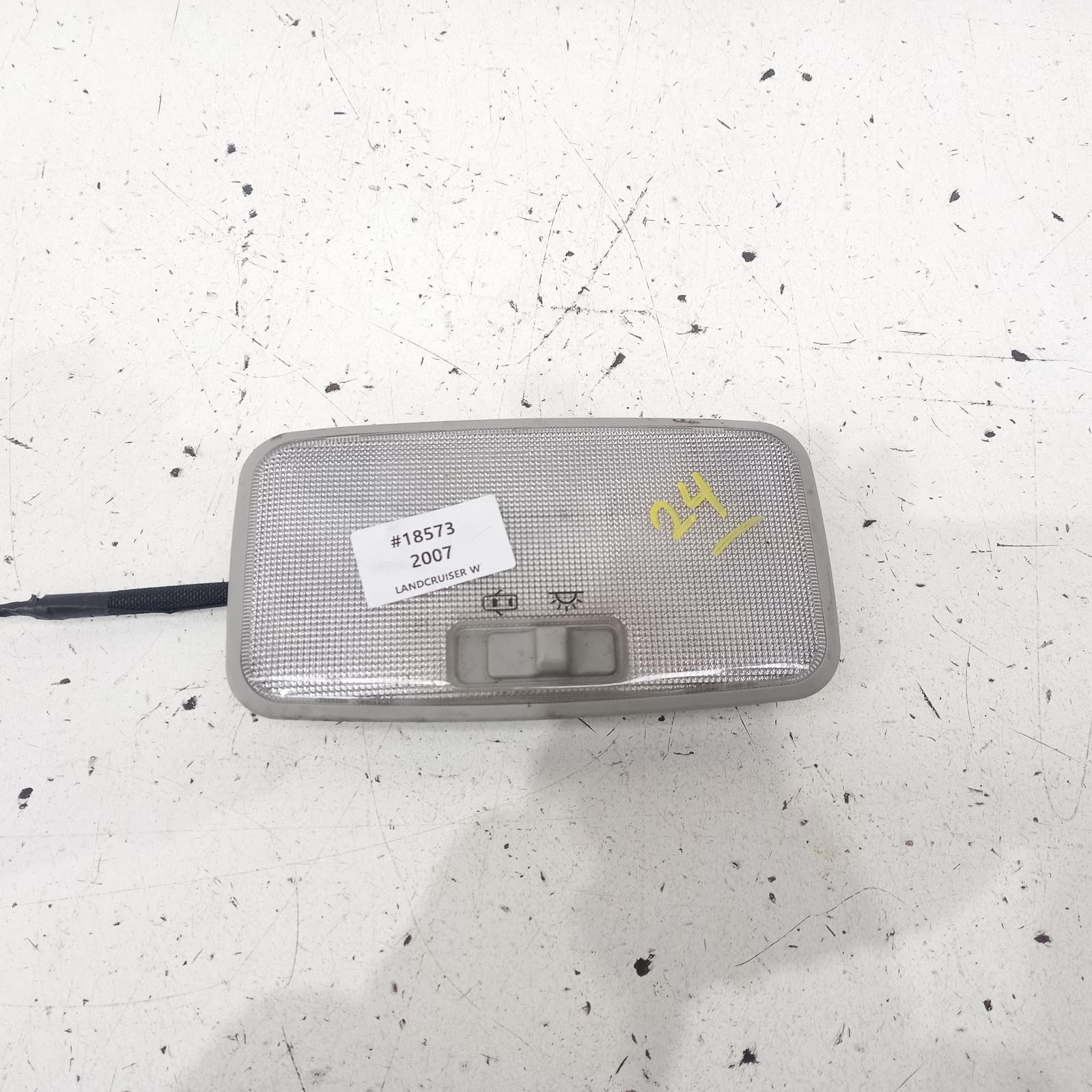 2007 Toyota Landcruiser Courtesy Light View Auto part Courtesy Light Toyota Landcruiser 2007