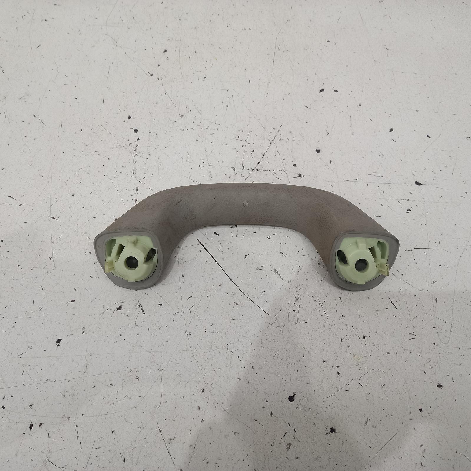 2007 Toyota Landcruiser Grab Handle View Auto part Grab Handle Toyota Landcruiser 2007