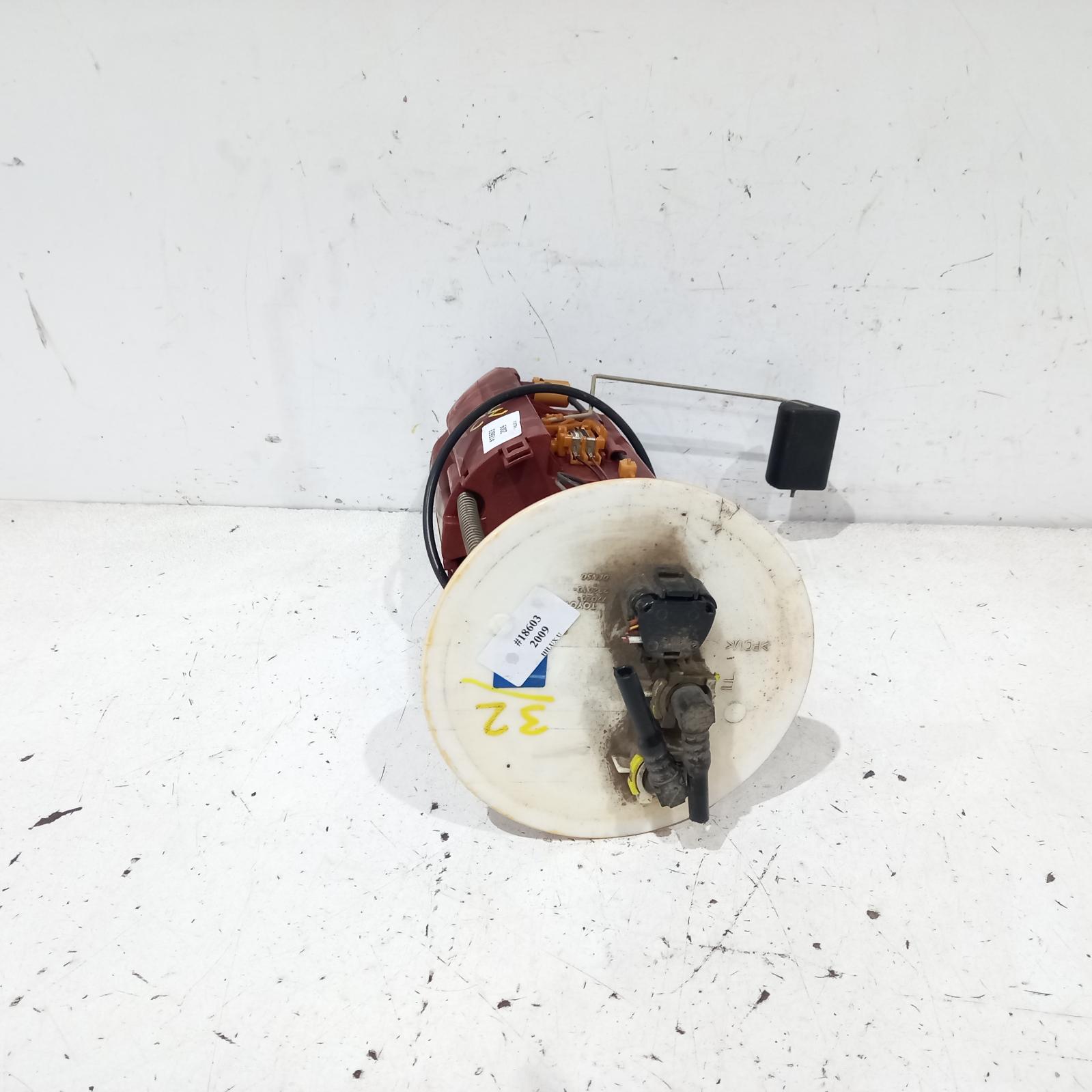 Fuel Sending Unit Hilux Toyota 2009