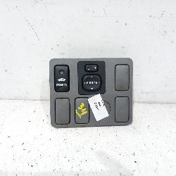 View Auto part Misc Switch/Relay Toyota Hilux 2009