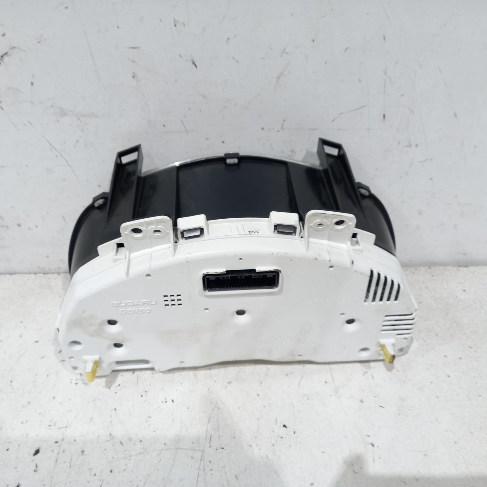 View Auto part Instrument Cluster Toyota 86 2015