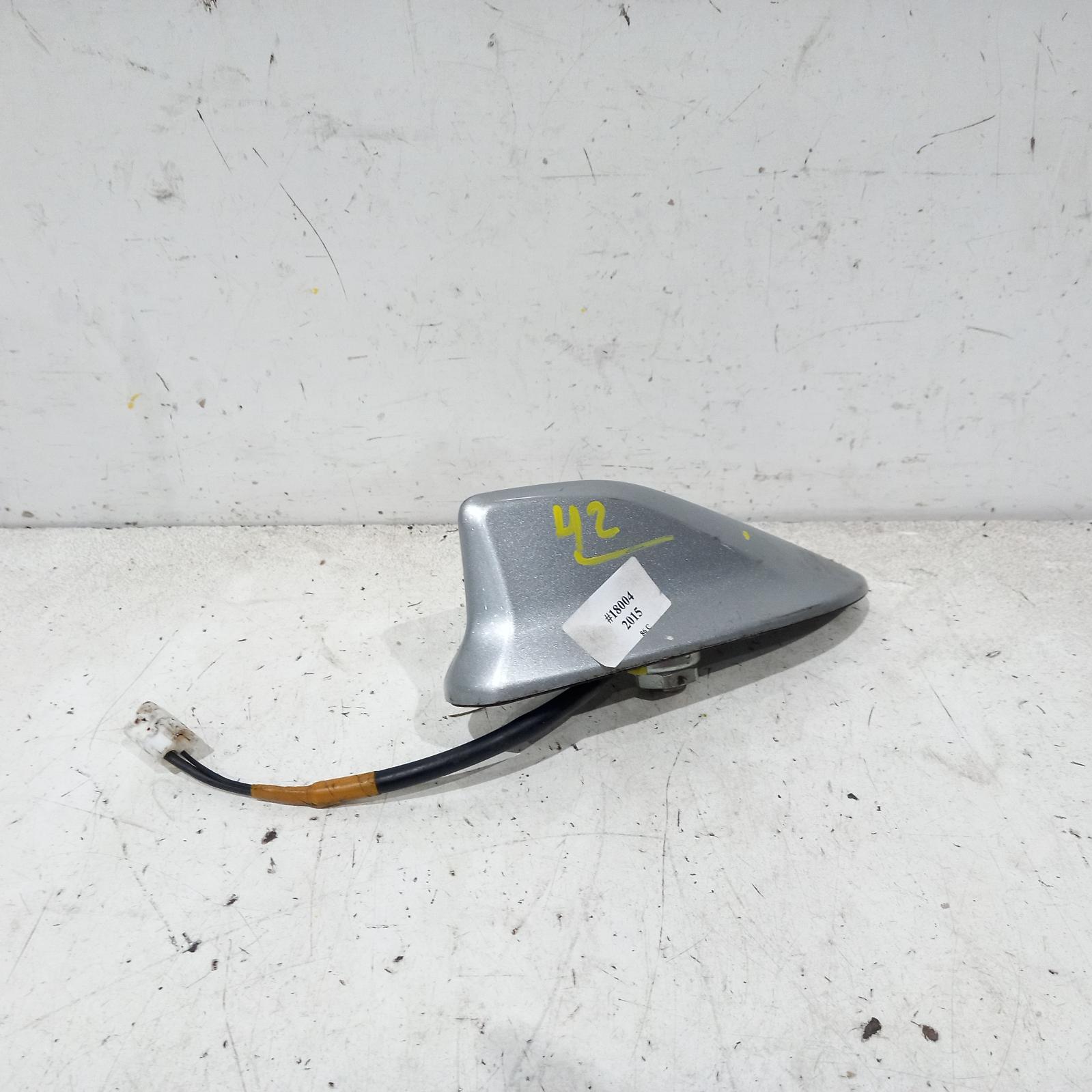 View Auto part Antenna Toyota 86 2015