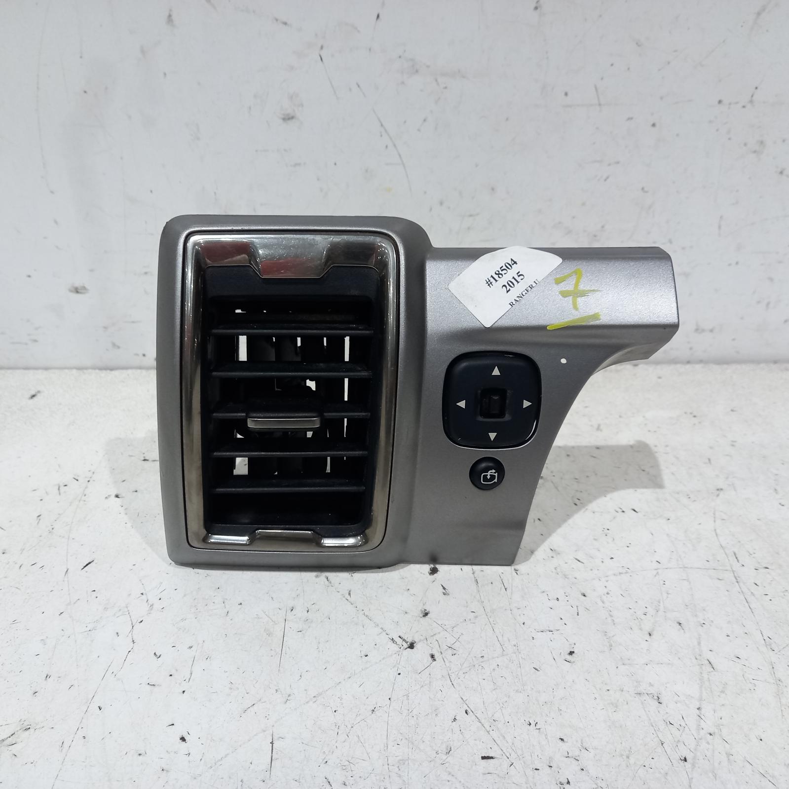 View Auto part Misc Switch/Relay Ford Ranger 2015