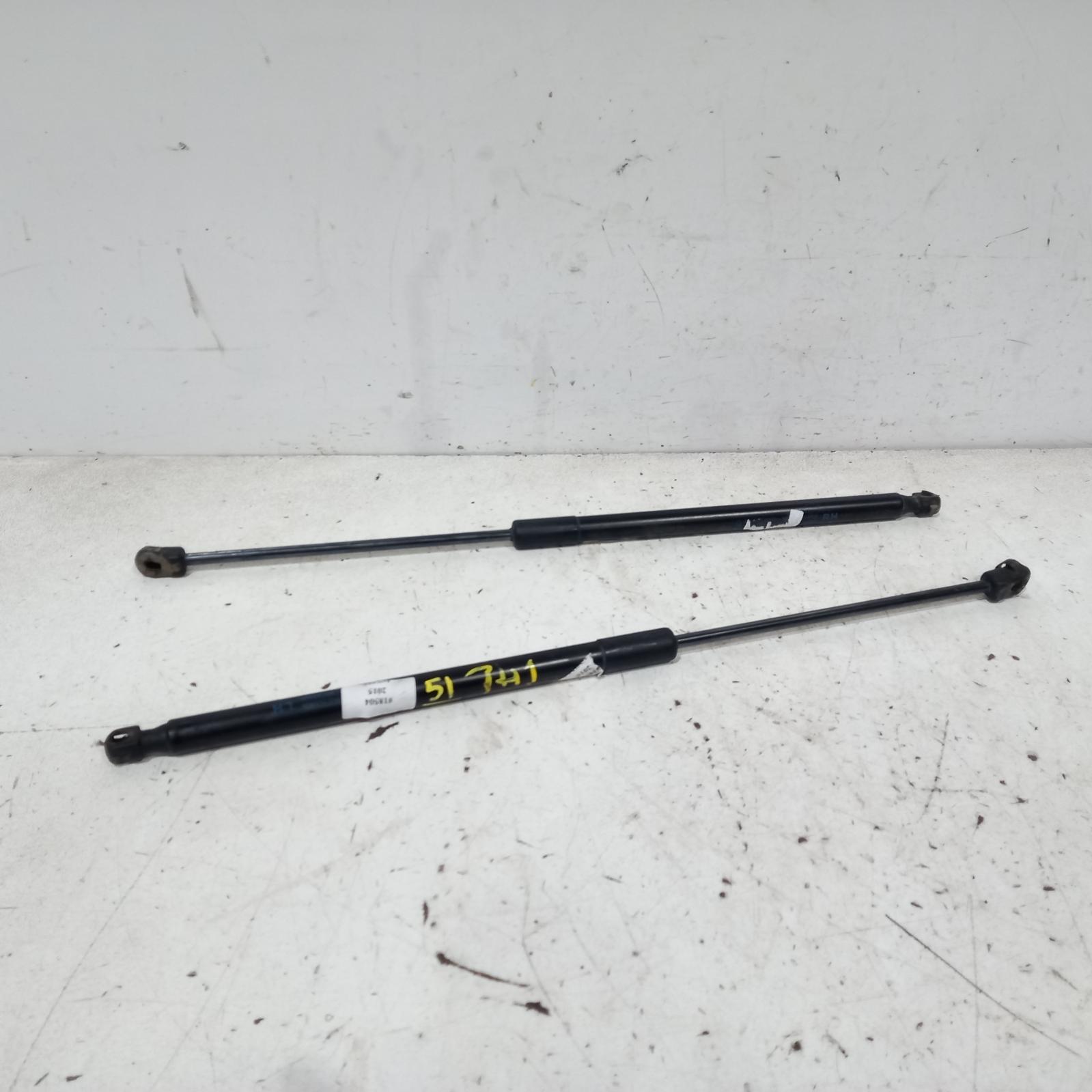 View Auto part Bonnet Hinge/Strut Ford Ranger 2015