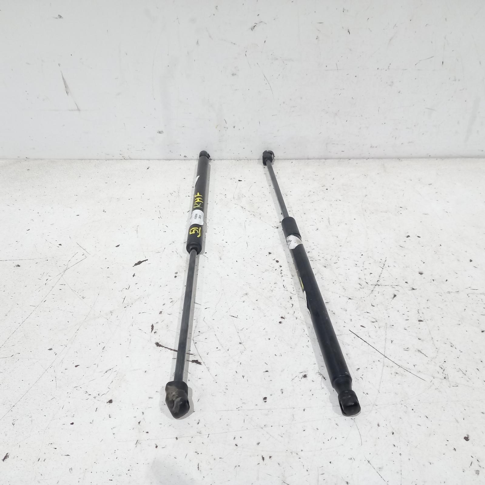 View Auto part Bonnet Hinge/Strut Ford Ranger 2015