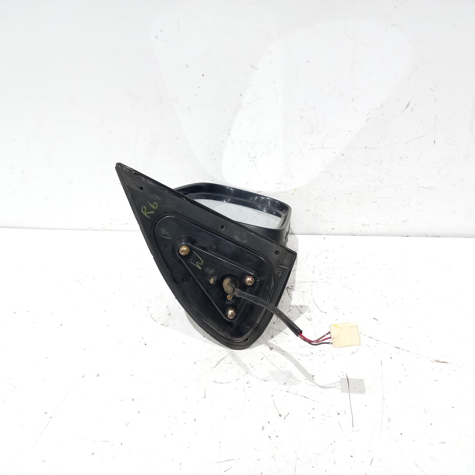 View Auto part Right Door Mirror Toyota Hilux 2005