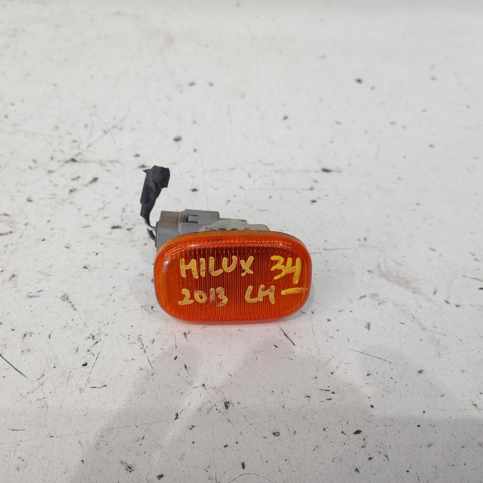 View Auto part Left Indicator/Fog/Side Toyota Hilux 2013