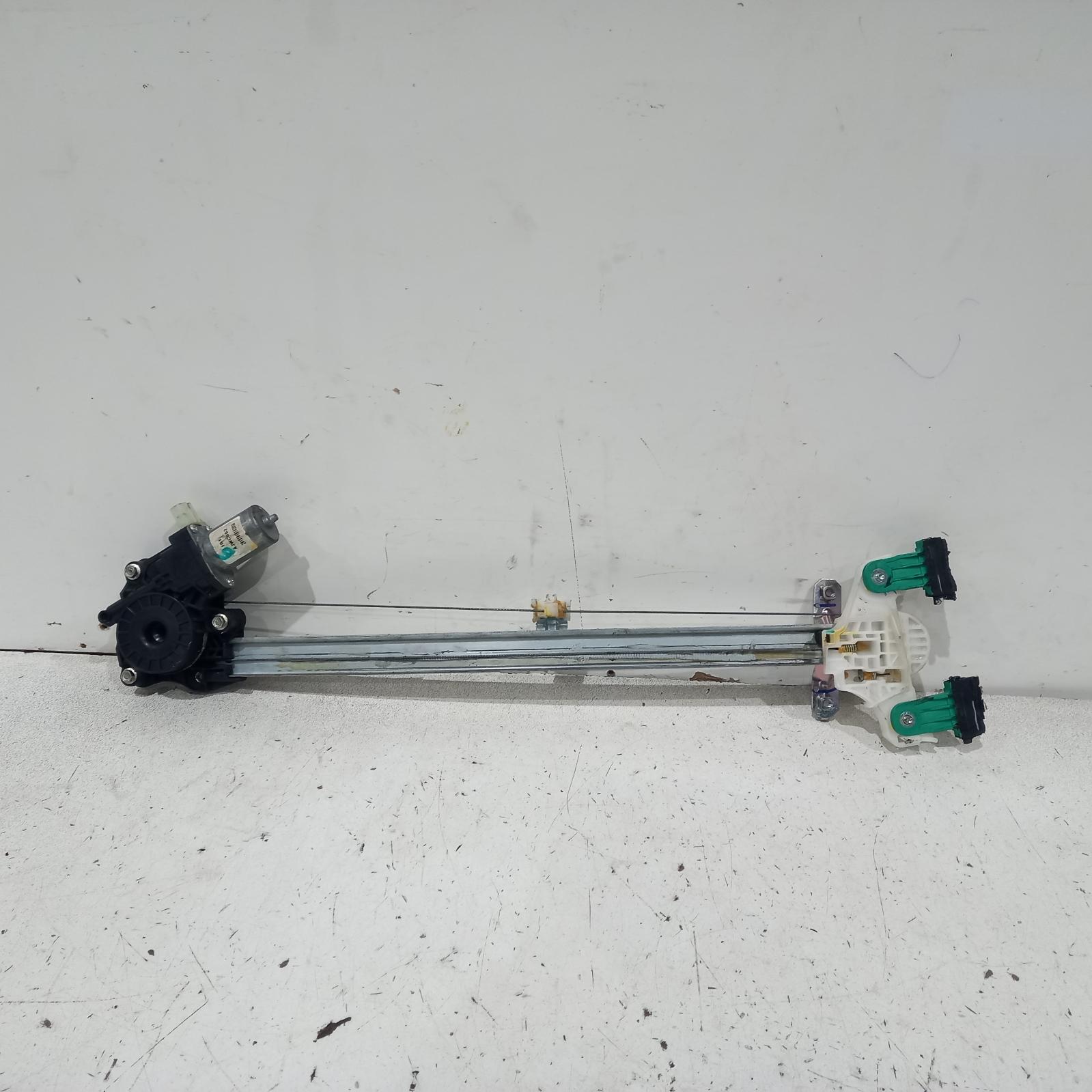 2019 Suzuki Baleno Left Front Window Reg/Motor View Auto part Left Front Window Reg/Motor Suzuki Baleno 2019