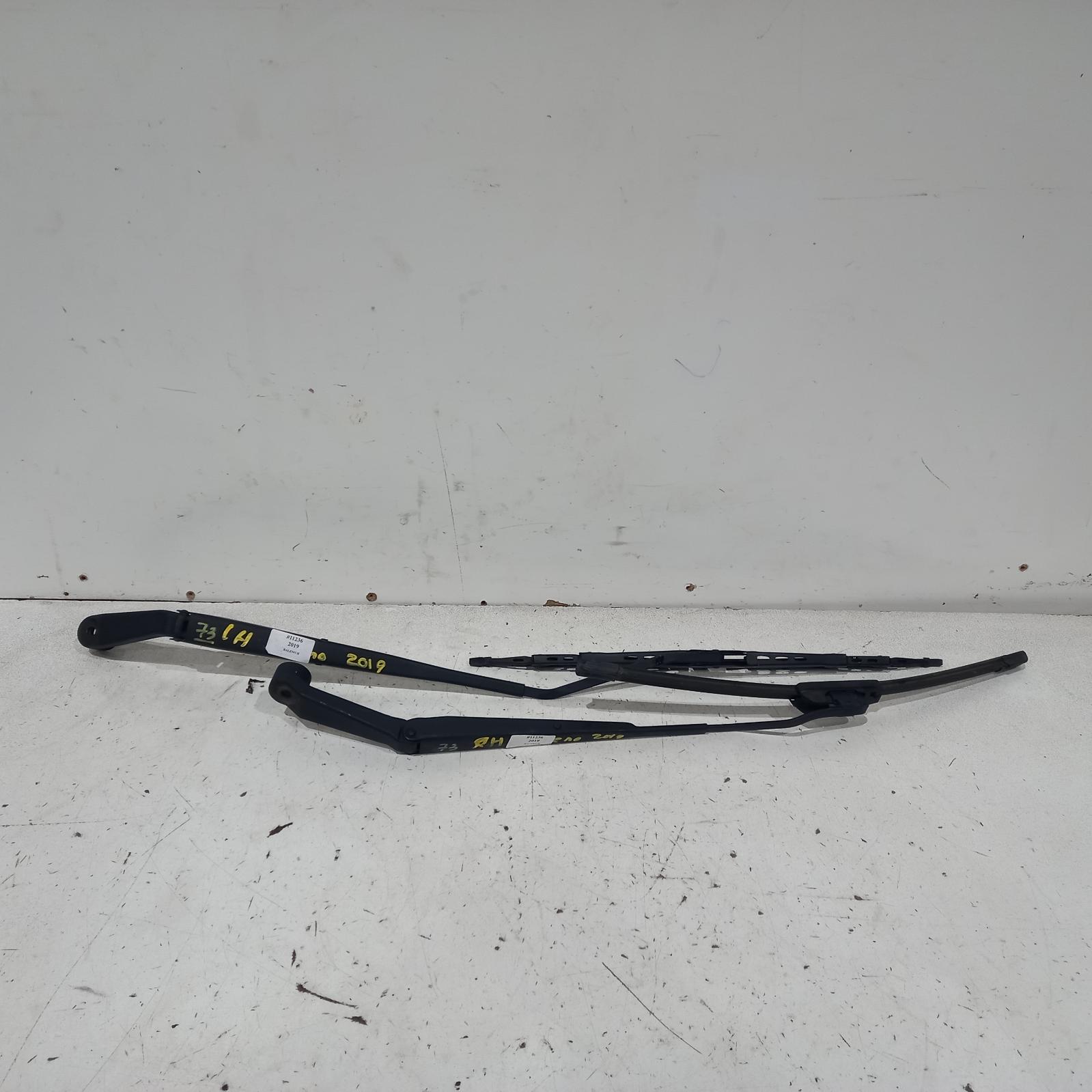 2019 Suzuki Baleno Wiper Arm View Auto part Wiper Arm Suzuki Baleno 2019