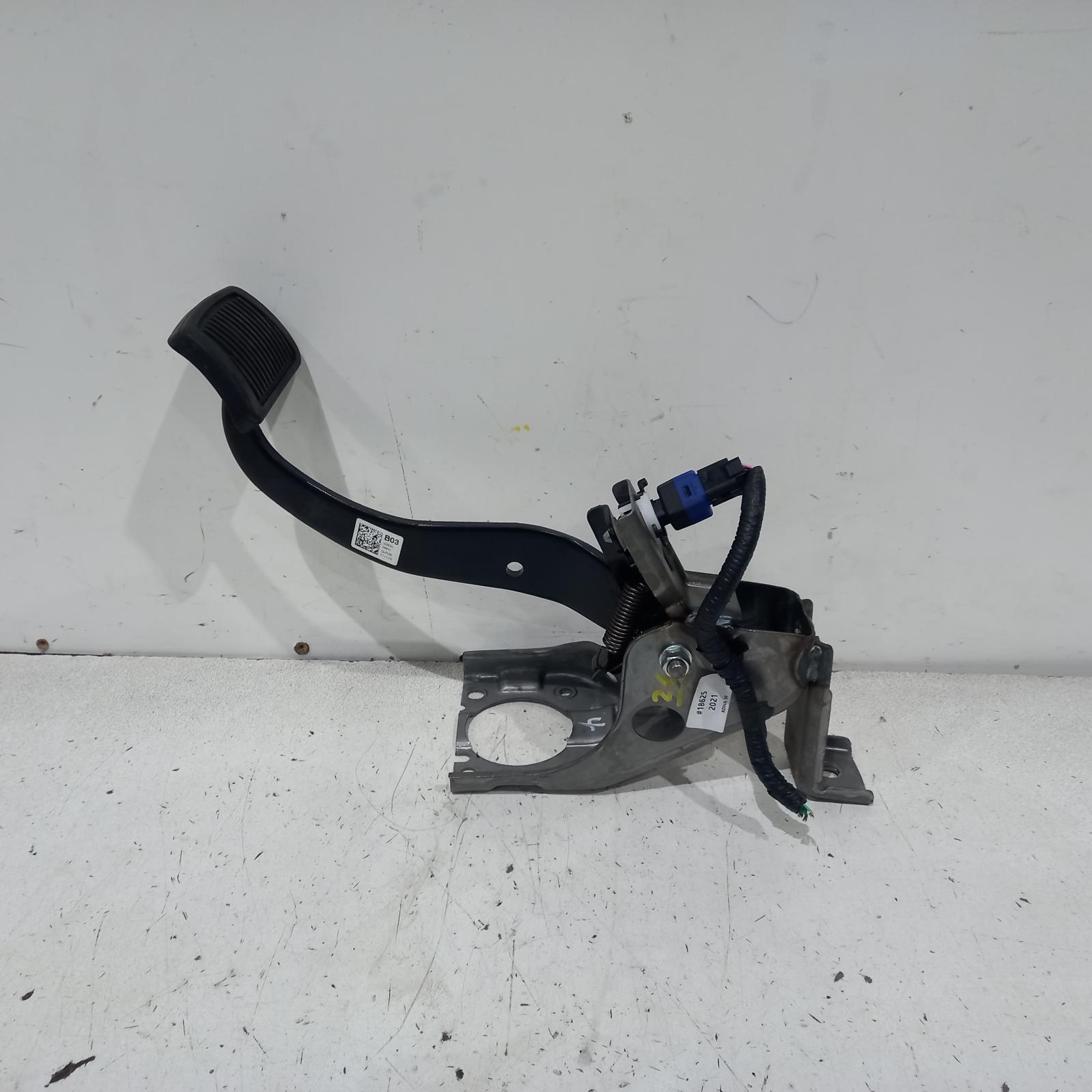 2021 Hyundai Kona Pedal Assembly View Auto part Pedal Assembly Hyundai Kona 2021