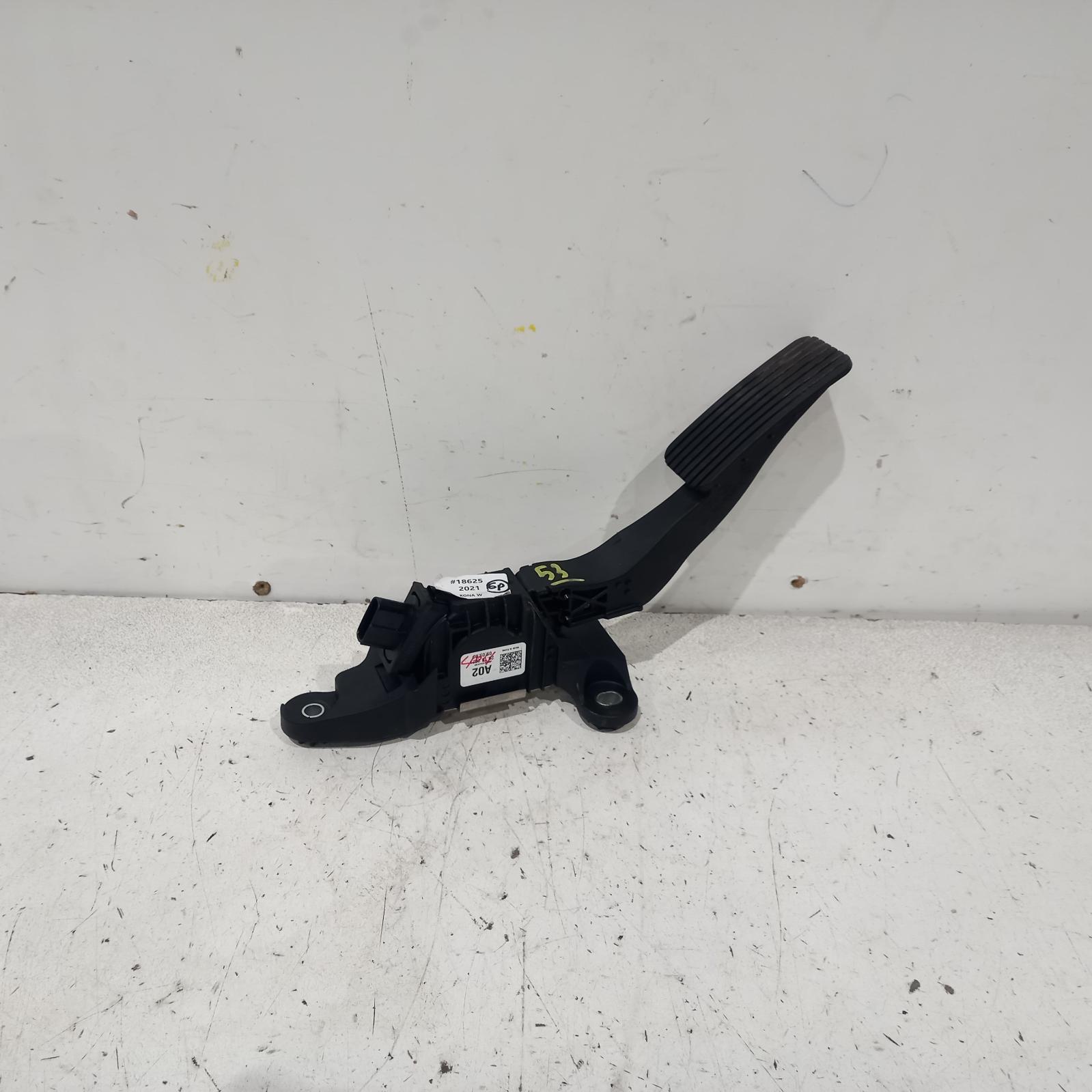 View Auto part Pedal Assembly Hyundai Kona 2021