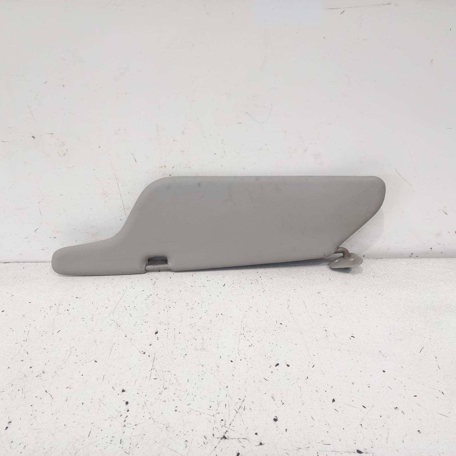 View Auto part Sunvisor Ford Falcon 1998