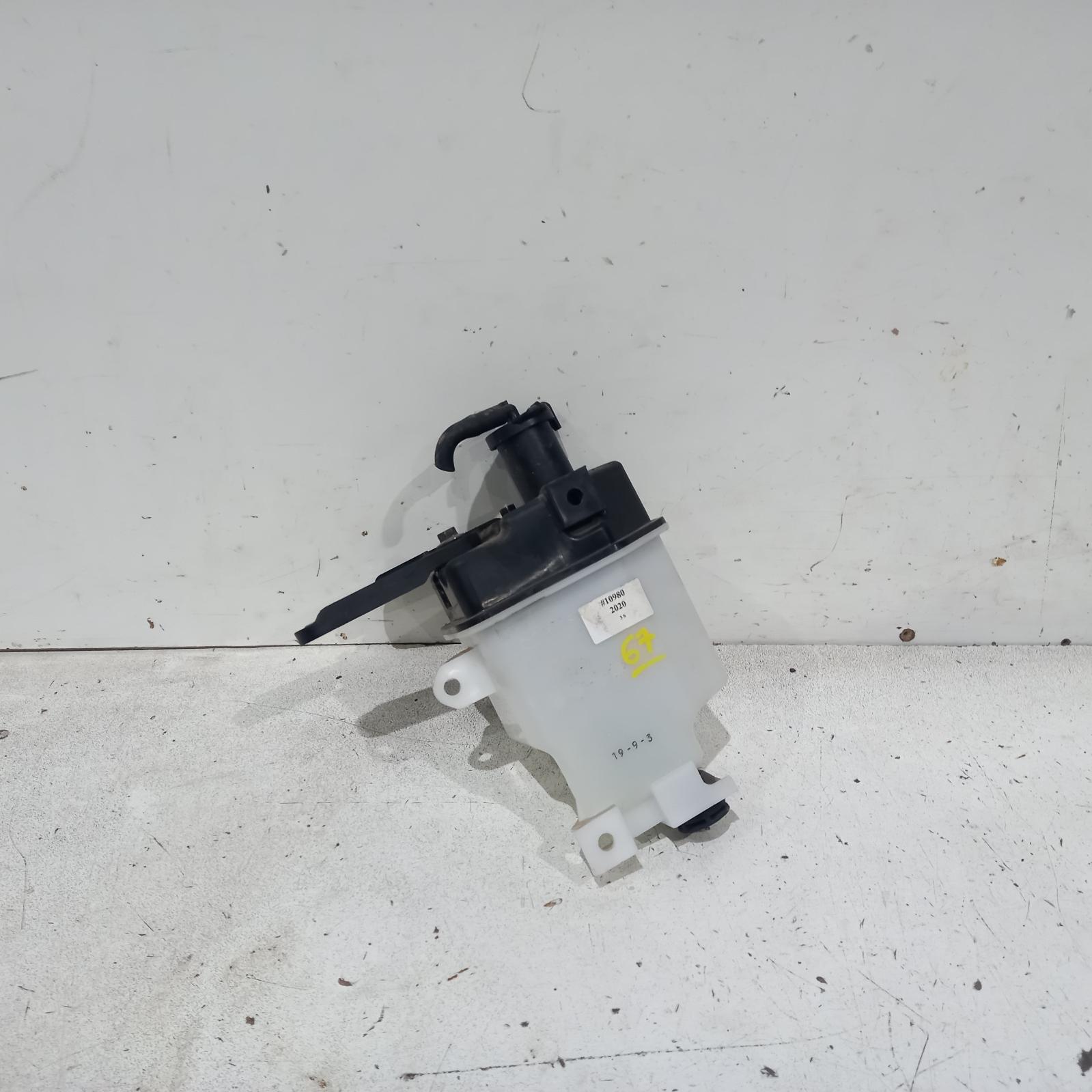 View Auto part Overflow Bottle Mazda 3 2020