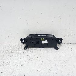 View Auto part Heater/Ac Controls Mazda 3 2020