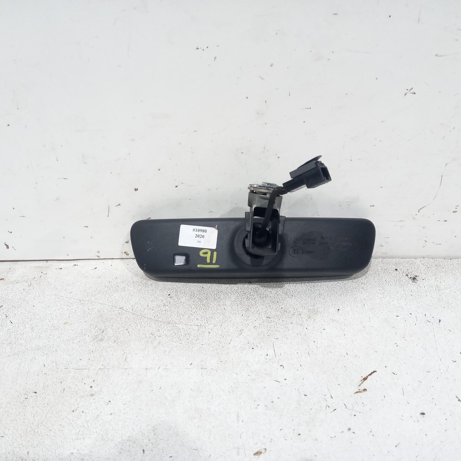 View Auto part Interior Mirror Mazda 3 2020