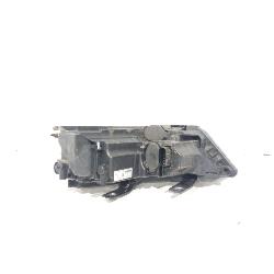 View Auto part Right Headlamp Audi Q3 2013