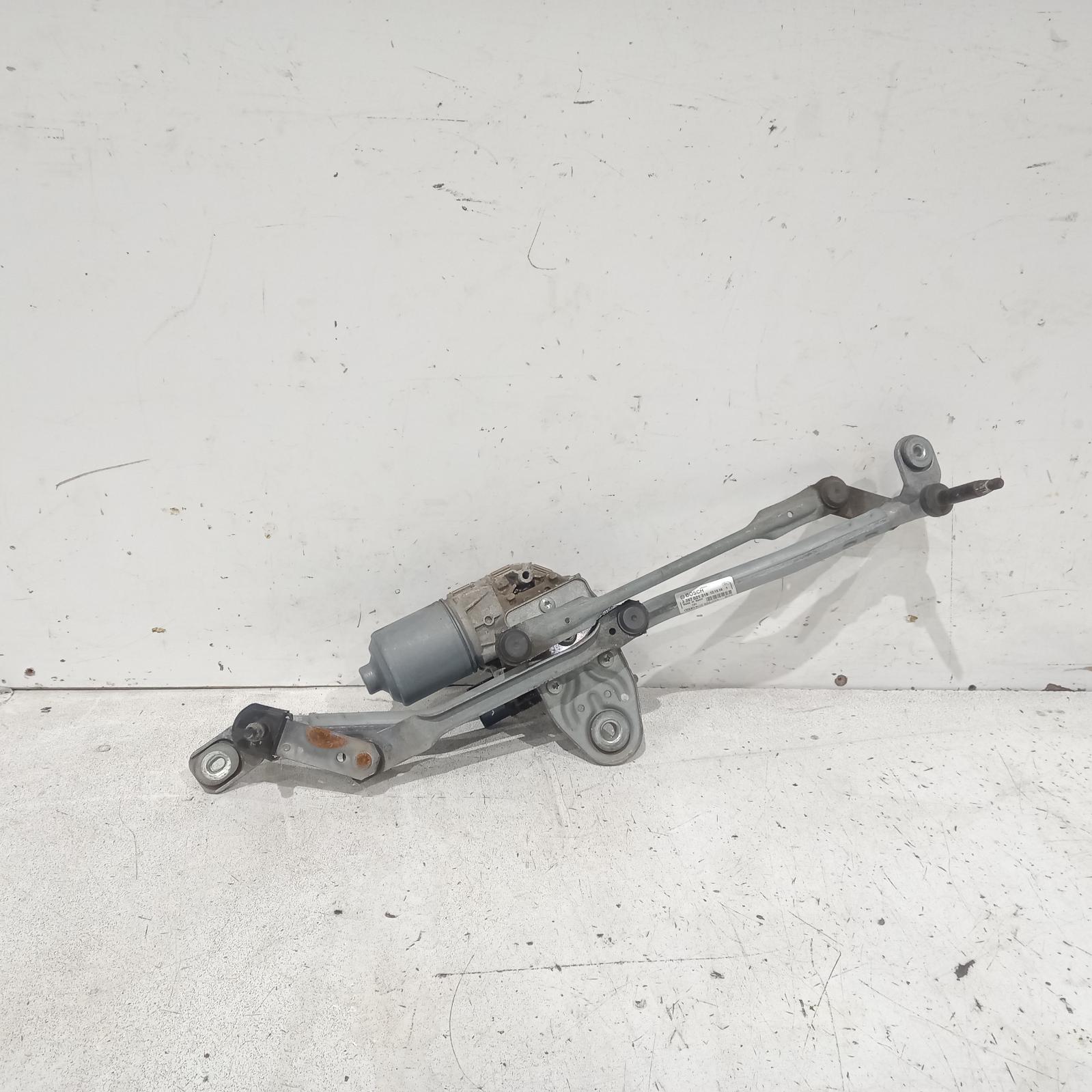 View Auto part Wiper Motor Audi Q3 2013