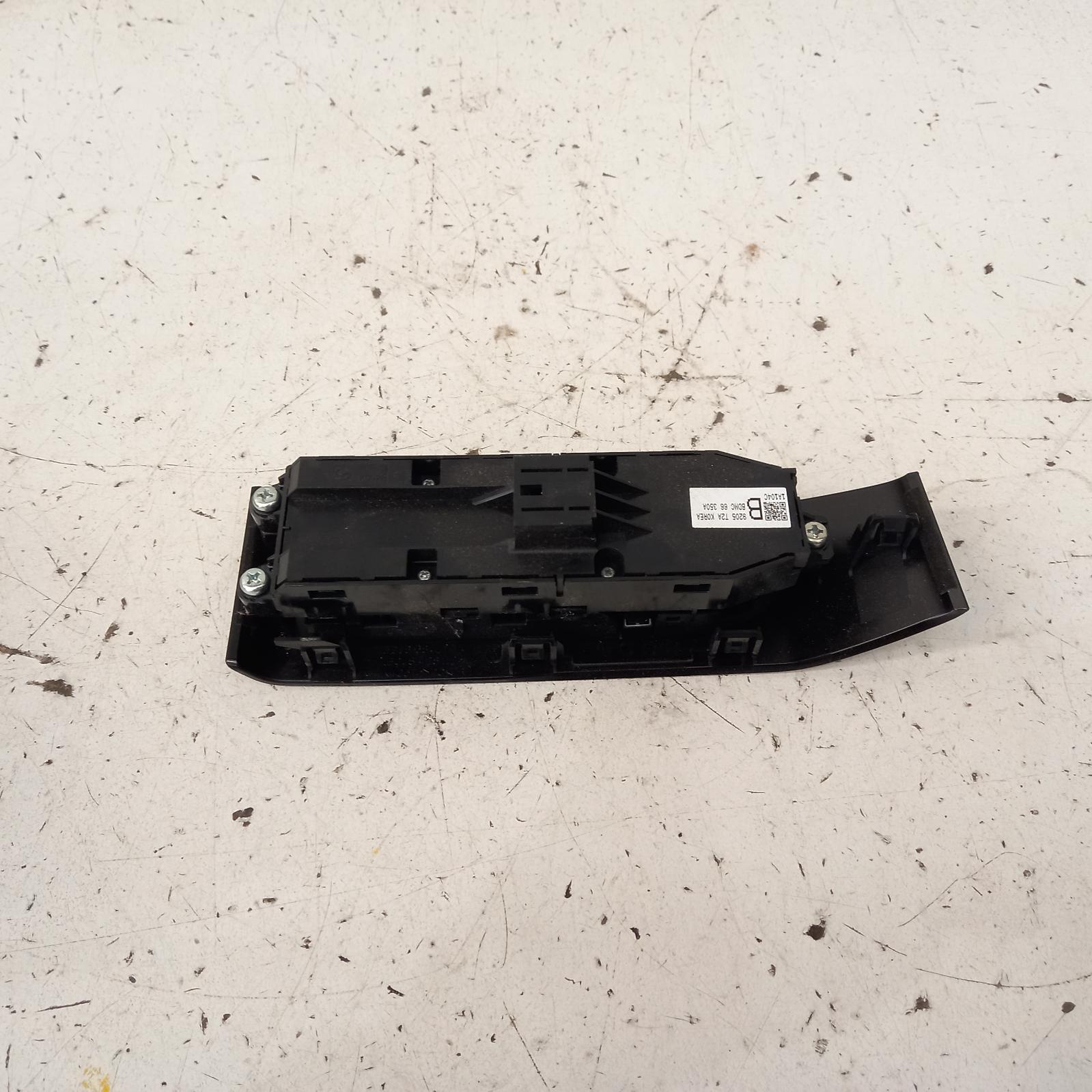 View Auto part Pwr Dr Wind Switch Mazda 3 2020