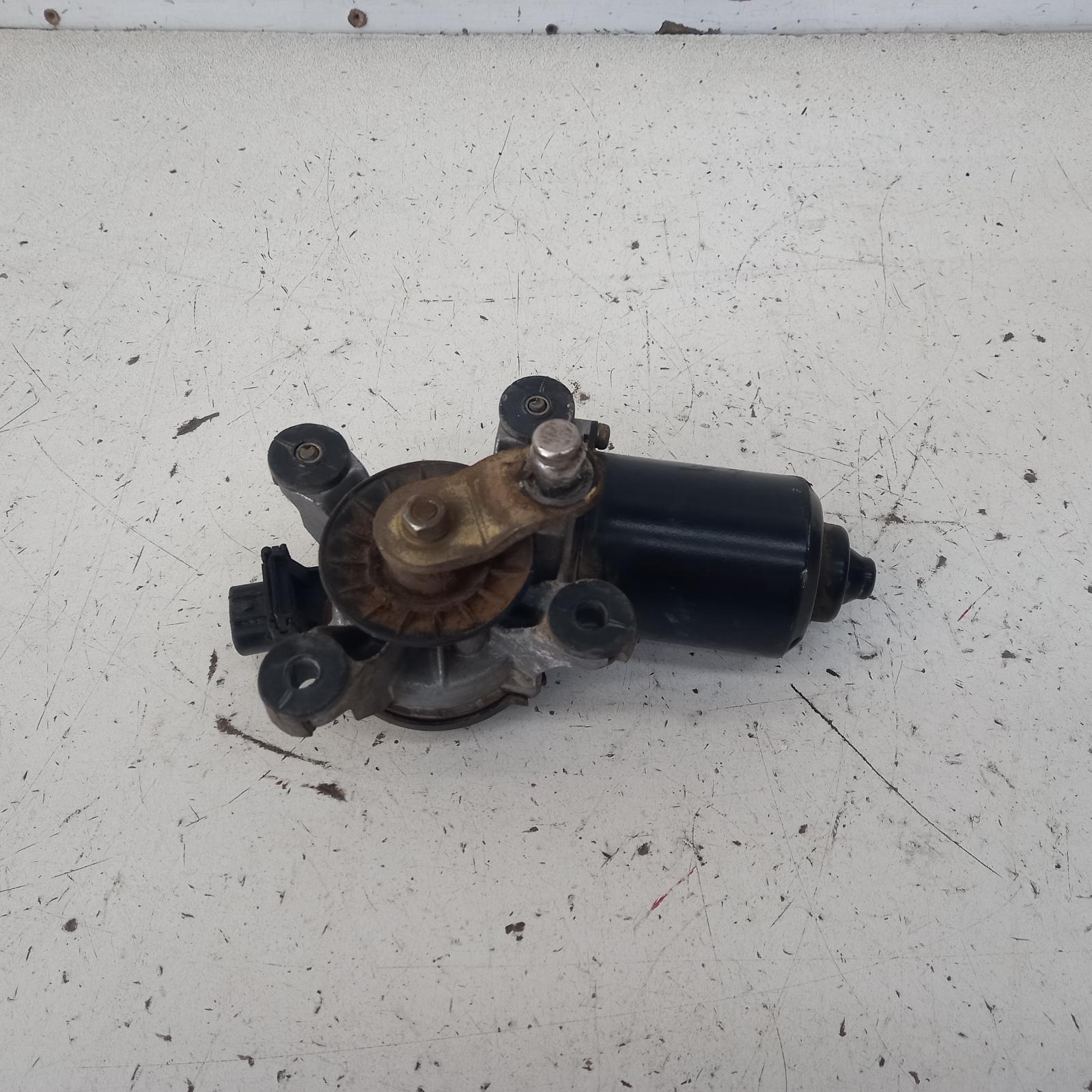 Wiper Motor Landcruiser Toyota 1999