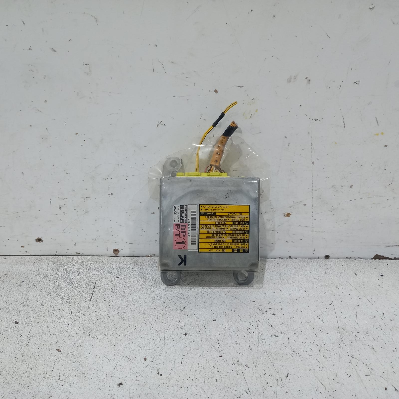 View Auto part Airbag Module/Sensor Toyota Camry 2004