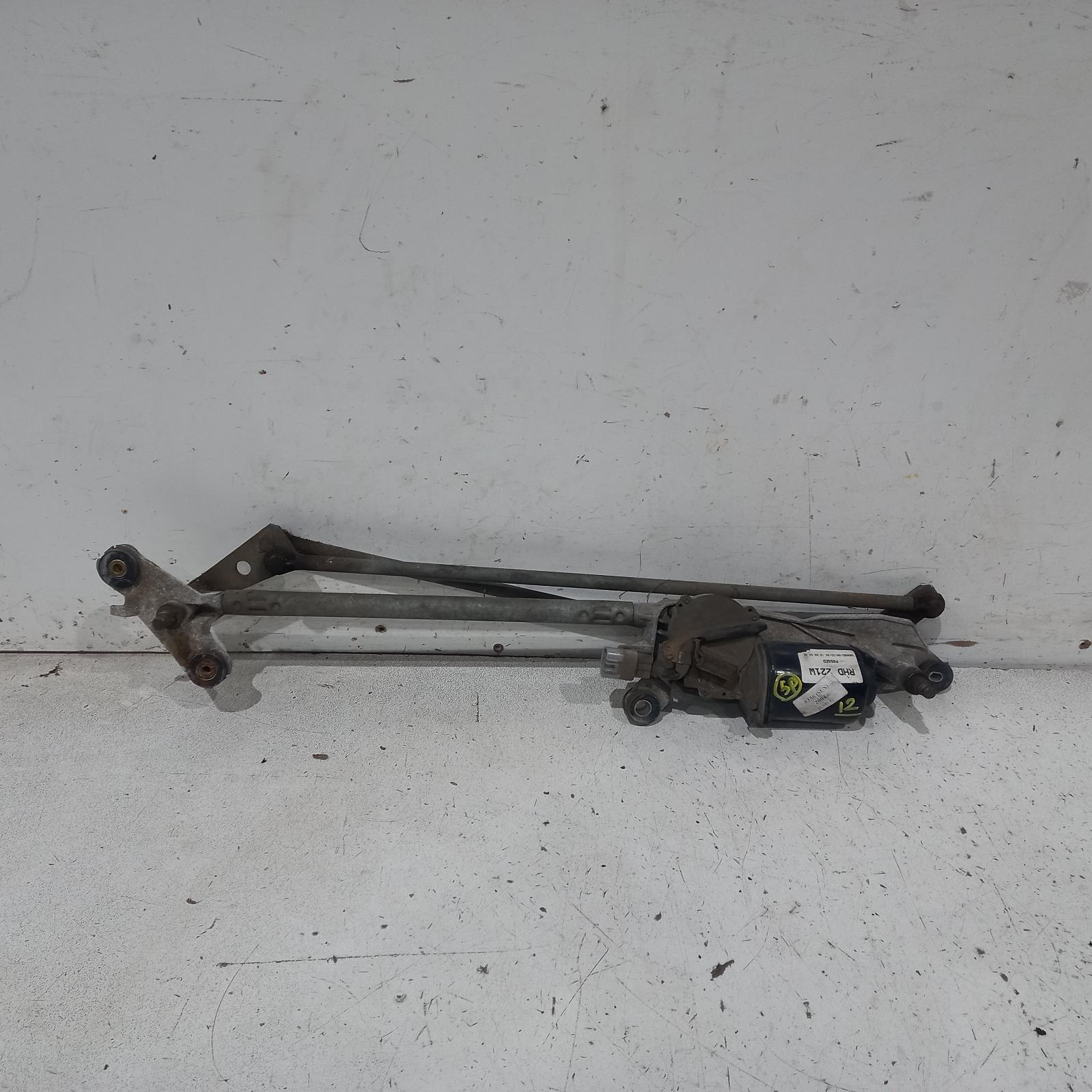 View Auto part Wiper Motor Toyota Camry 2004