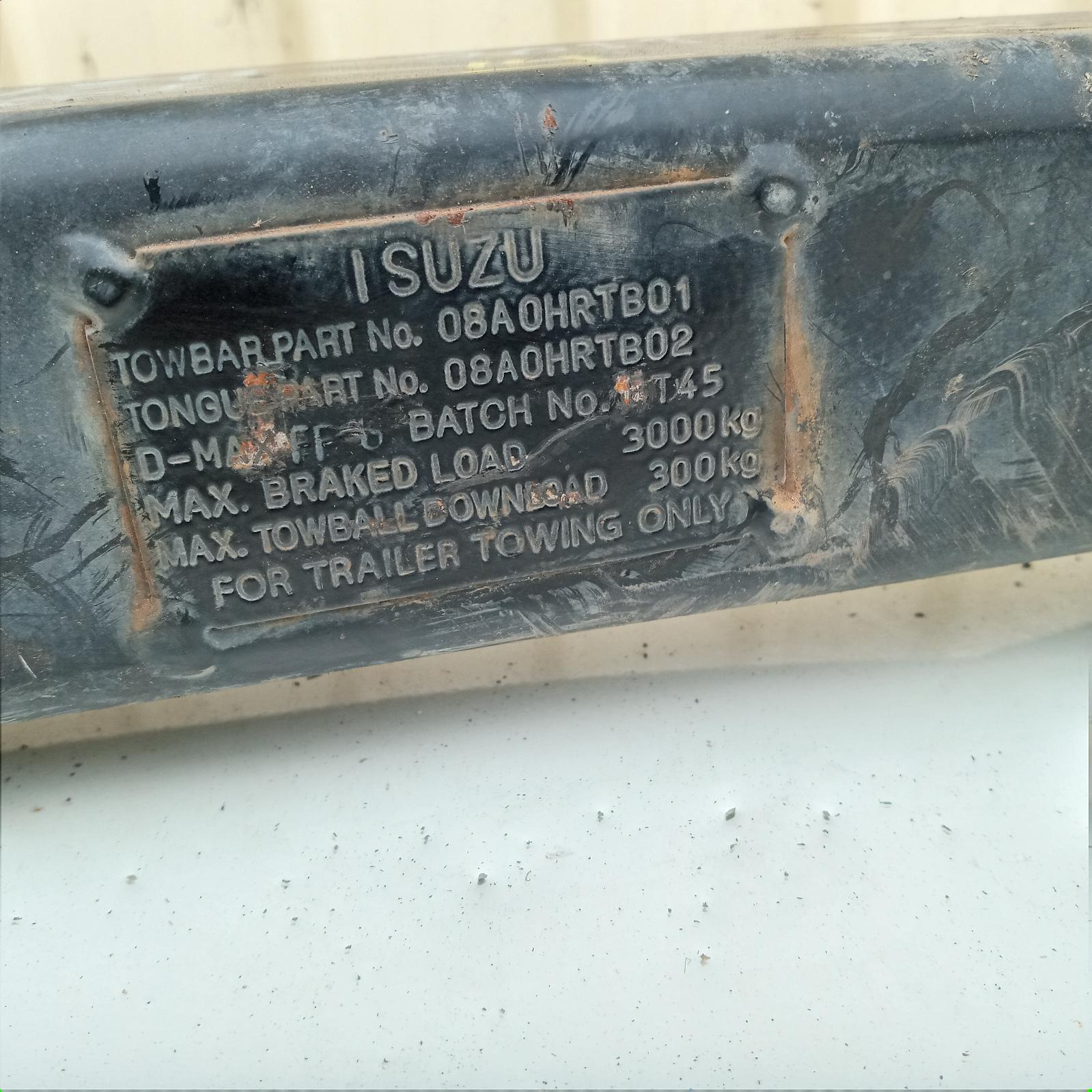 View Auto part Towbar Isuzu Dmax 2011