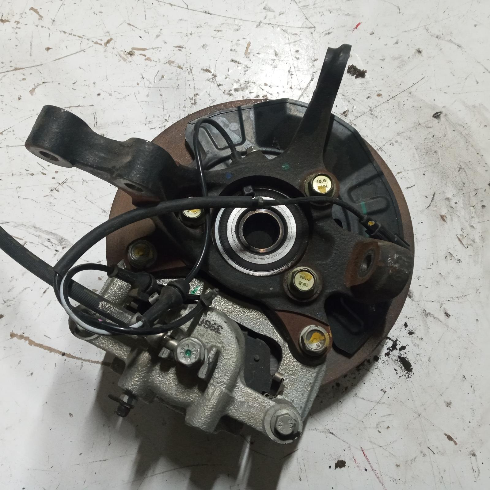 2019 Suzuki Baleno Right Front Hub Assembly View Auto part Right Front Hub Assembly Suzuki Baleno 2019