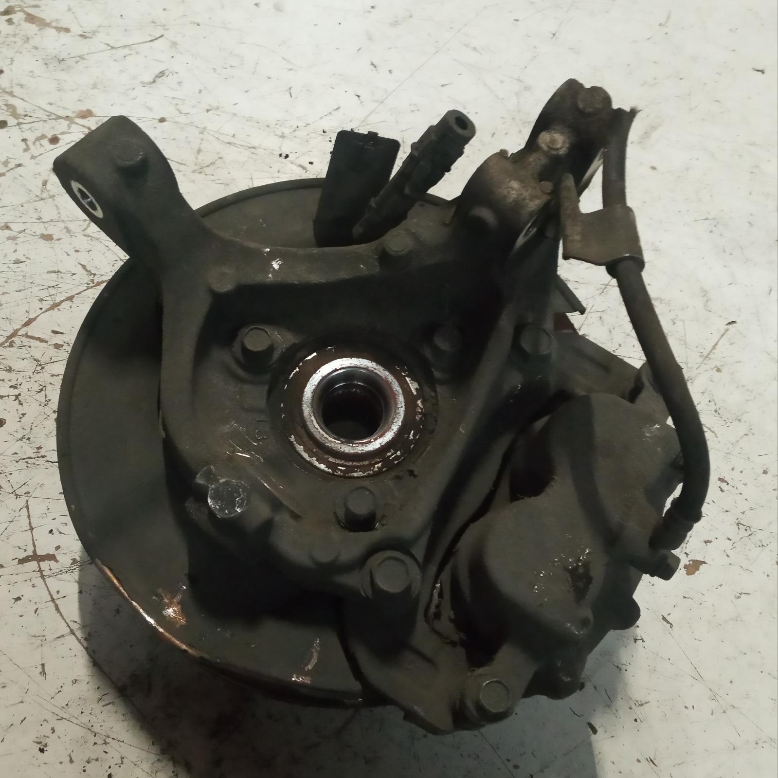 View Auto part Left Front Hub Assembly Holden Captiva 2014