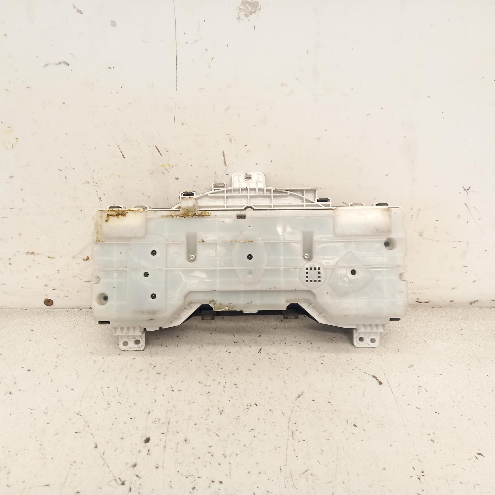 View Auto part Instrument Cluster Toyota Hilux 2015