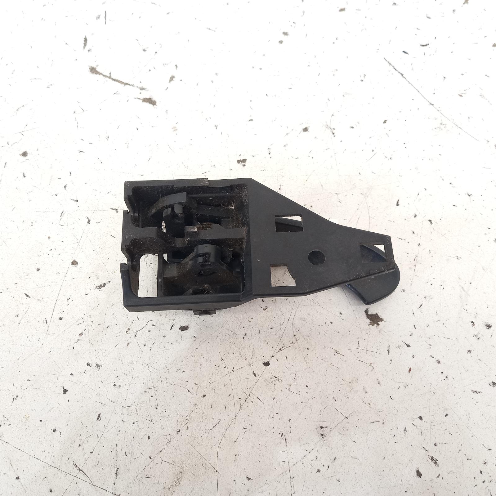 View Auto part Door Handle Toyota Rav4 2008