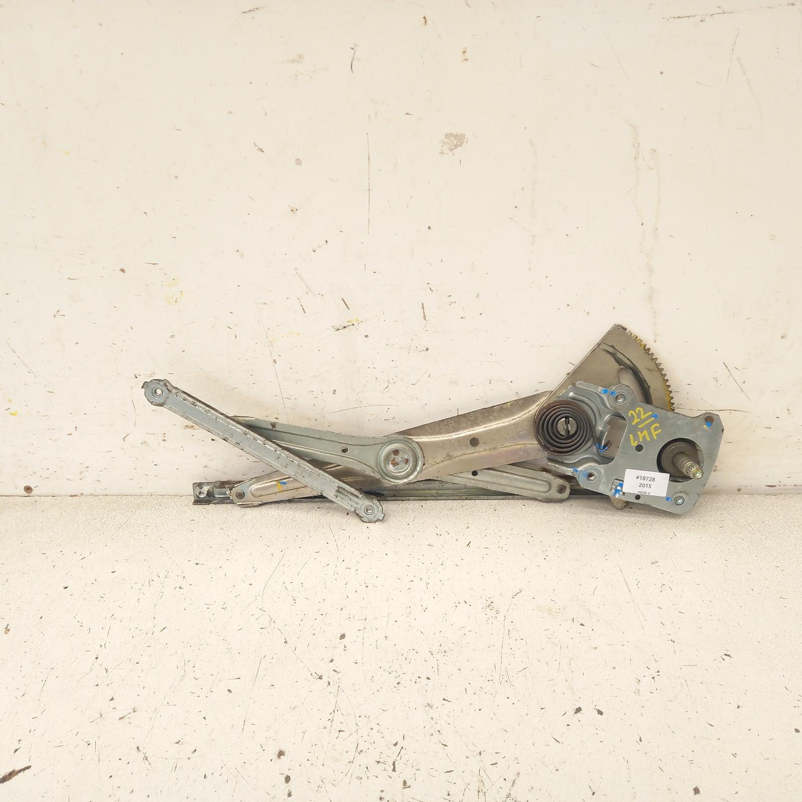 View Auto part Left Front Window Reg/Motor Toyota Hilux 2015