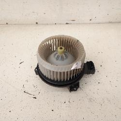 View Auto part Heater Fan Motor Toyota Hilux 2013
