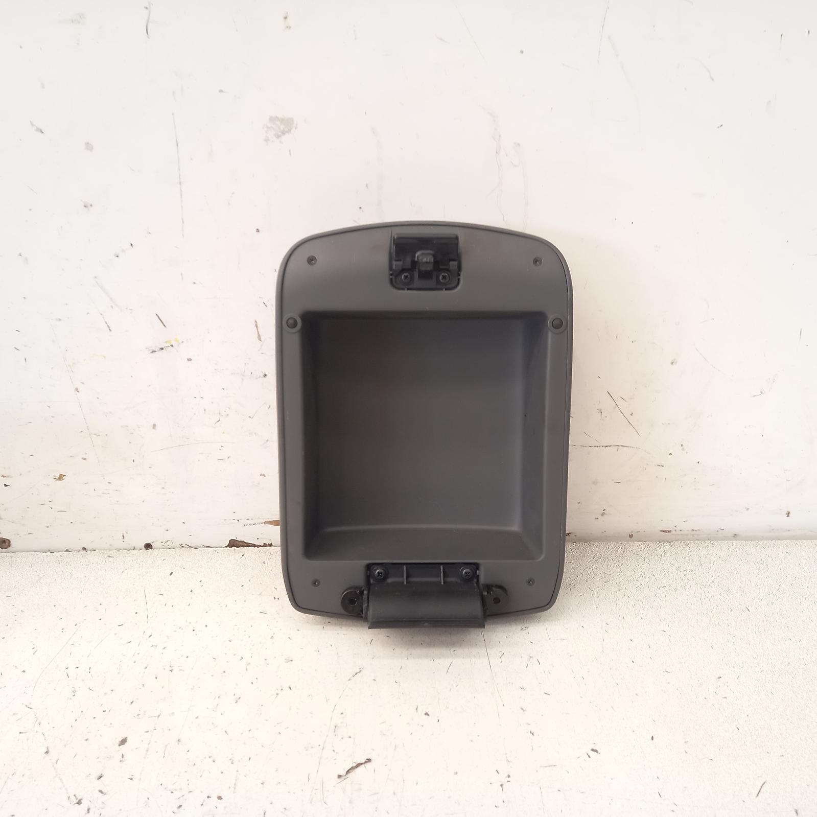 View Auto part Console Toyota Hilux 2013