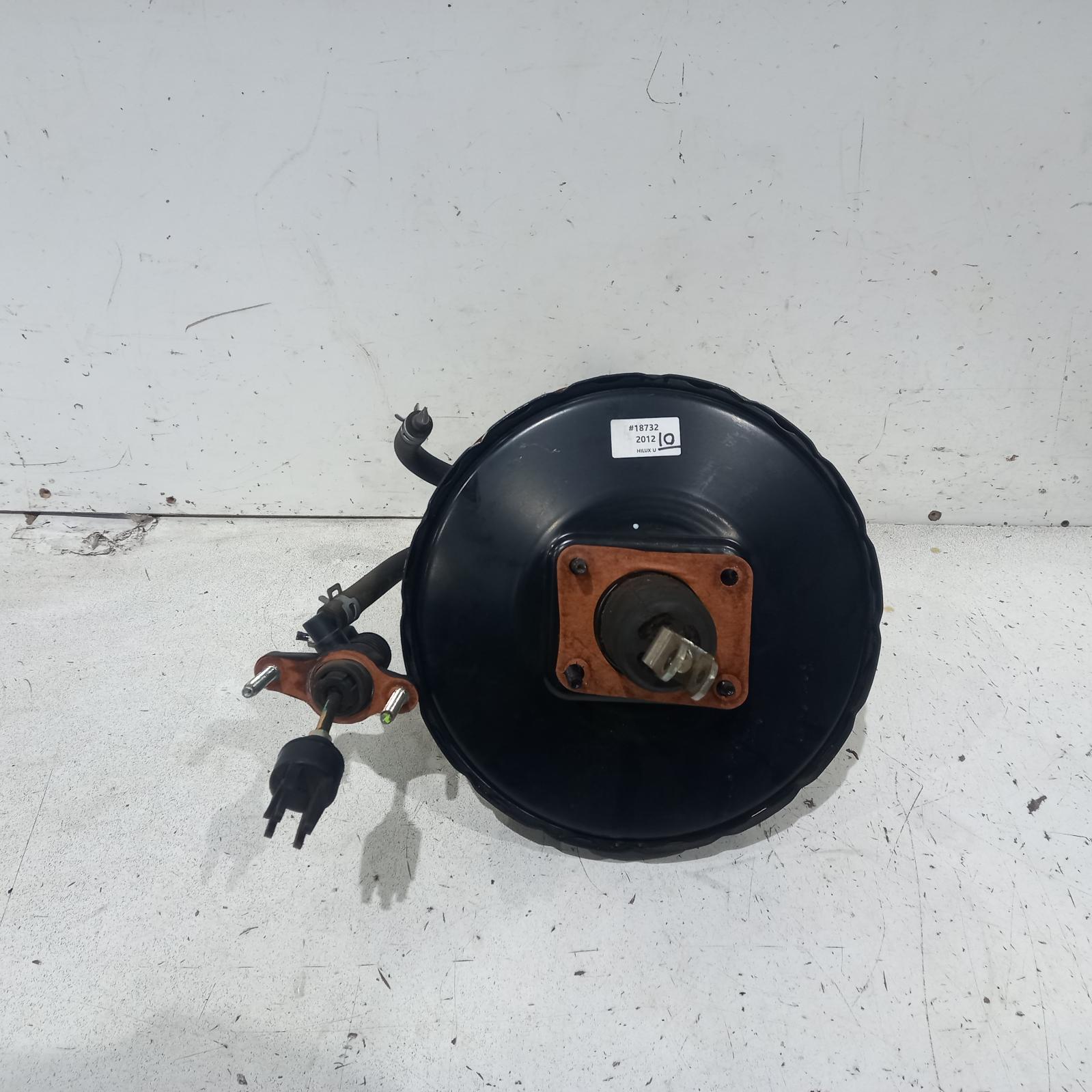 View Auto part Brake Booster Toyota Hilux 2012